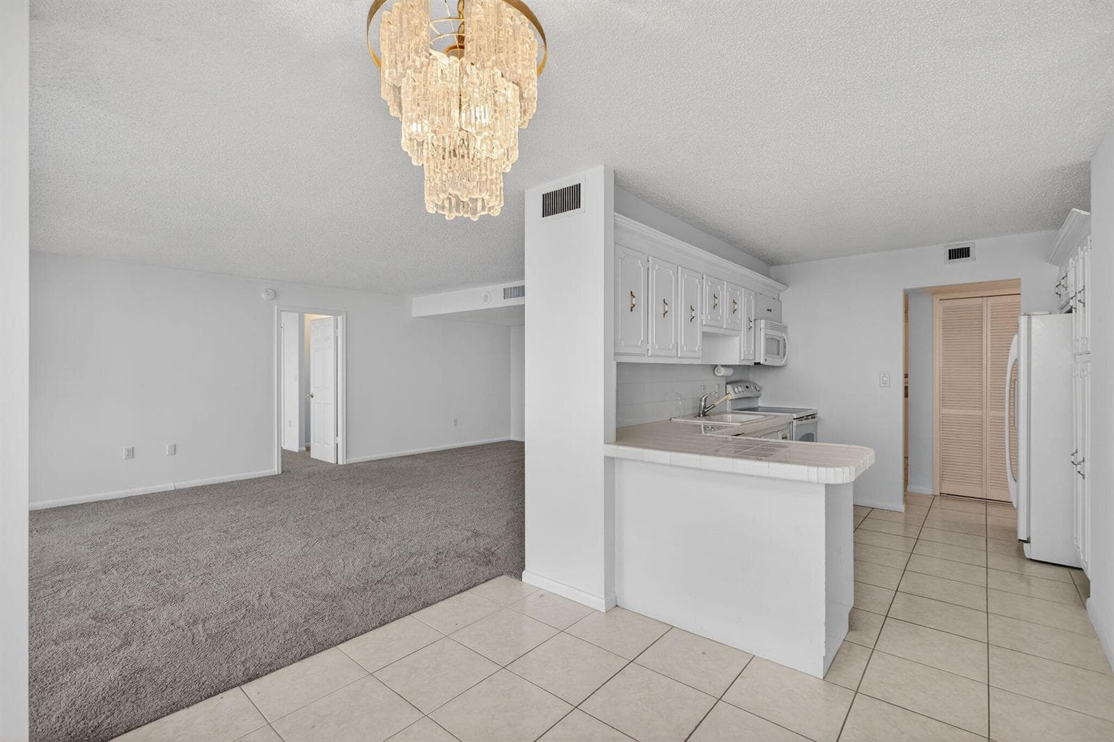 4200 N Ocean Drive 2-1606 photo 14