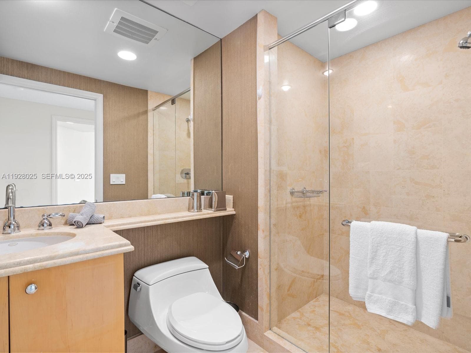 17875 Collins Ave 3303 photo 22
