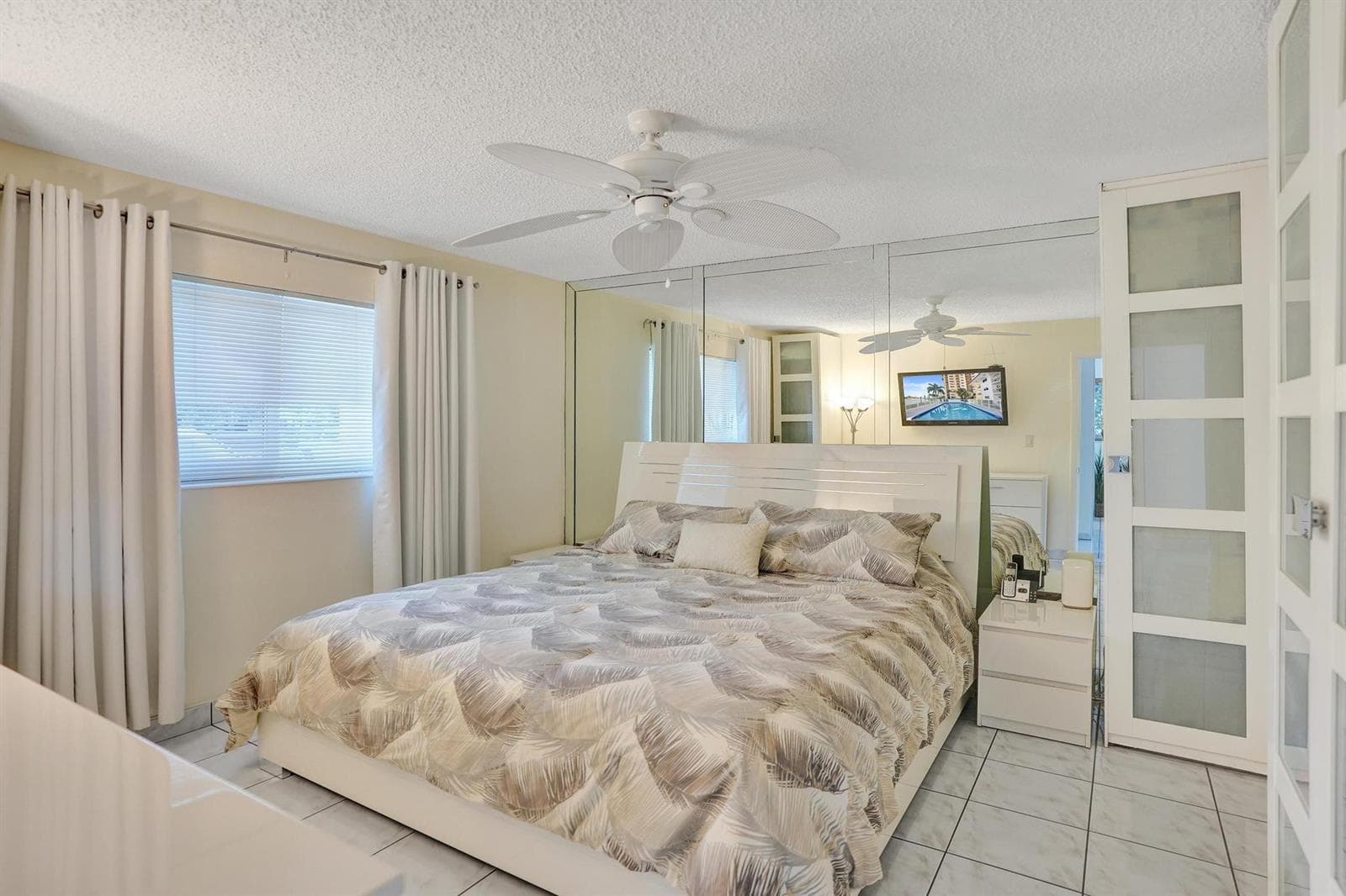505 N Riverside Drive 7 photo 13