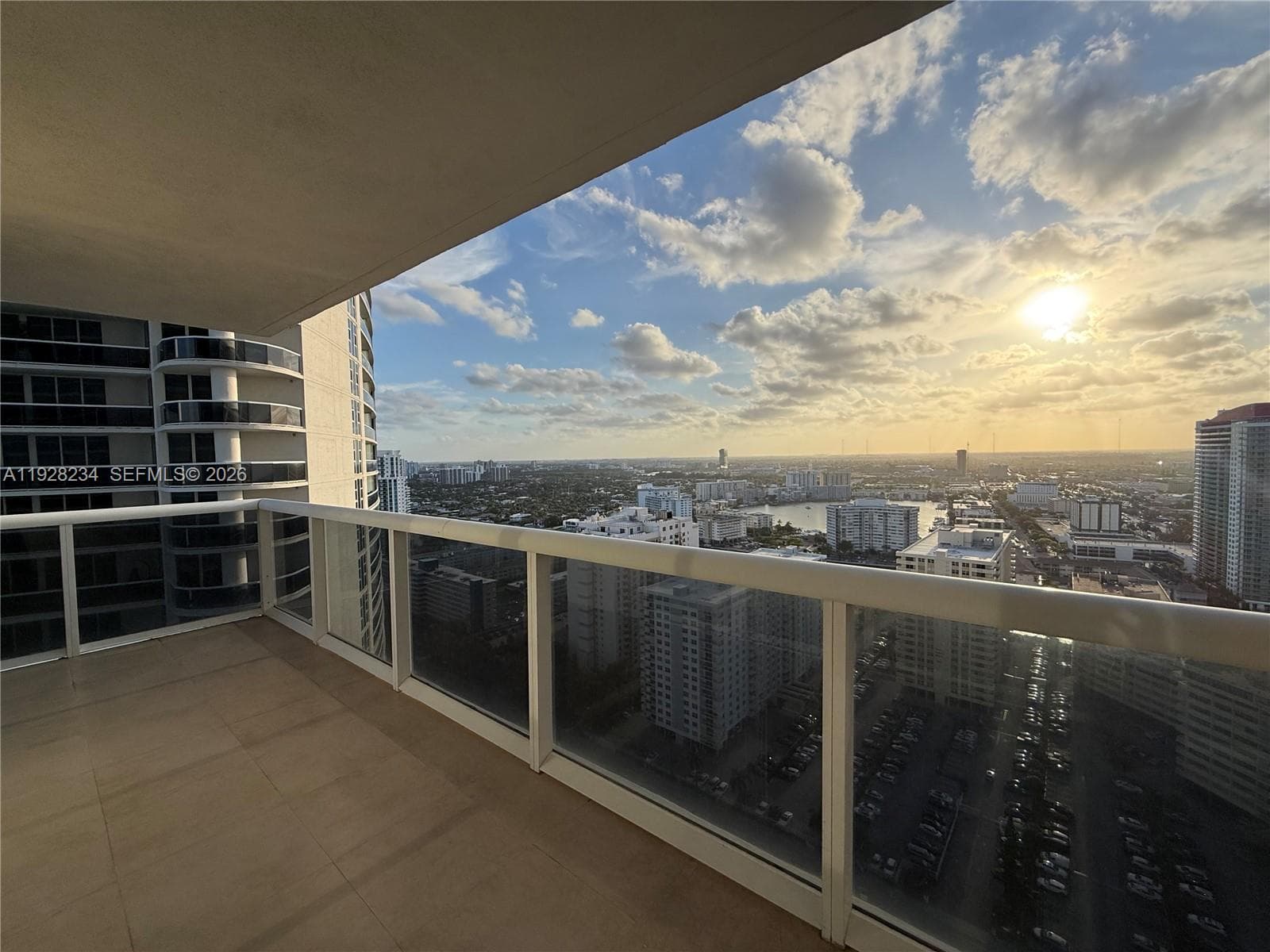 1830 S Ocean Dr 3006 photo 3