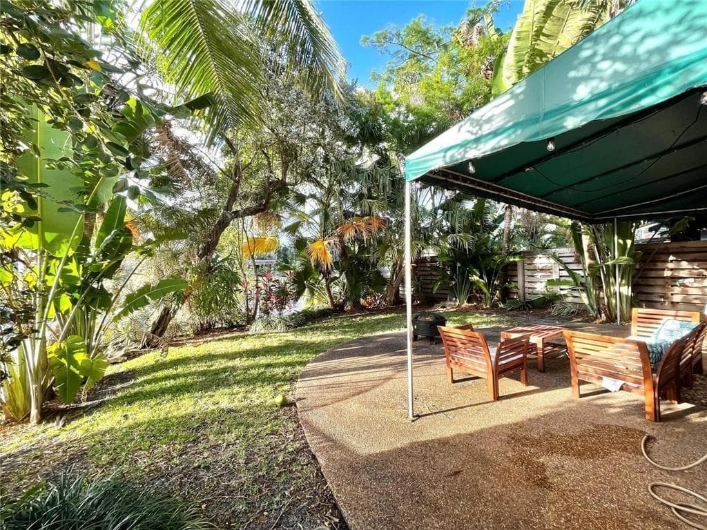 619 Kensington Place photo 4