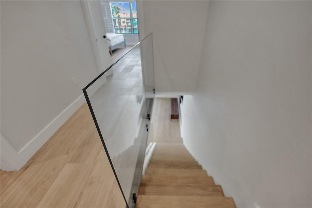 876 Jeffery Street photo 20