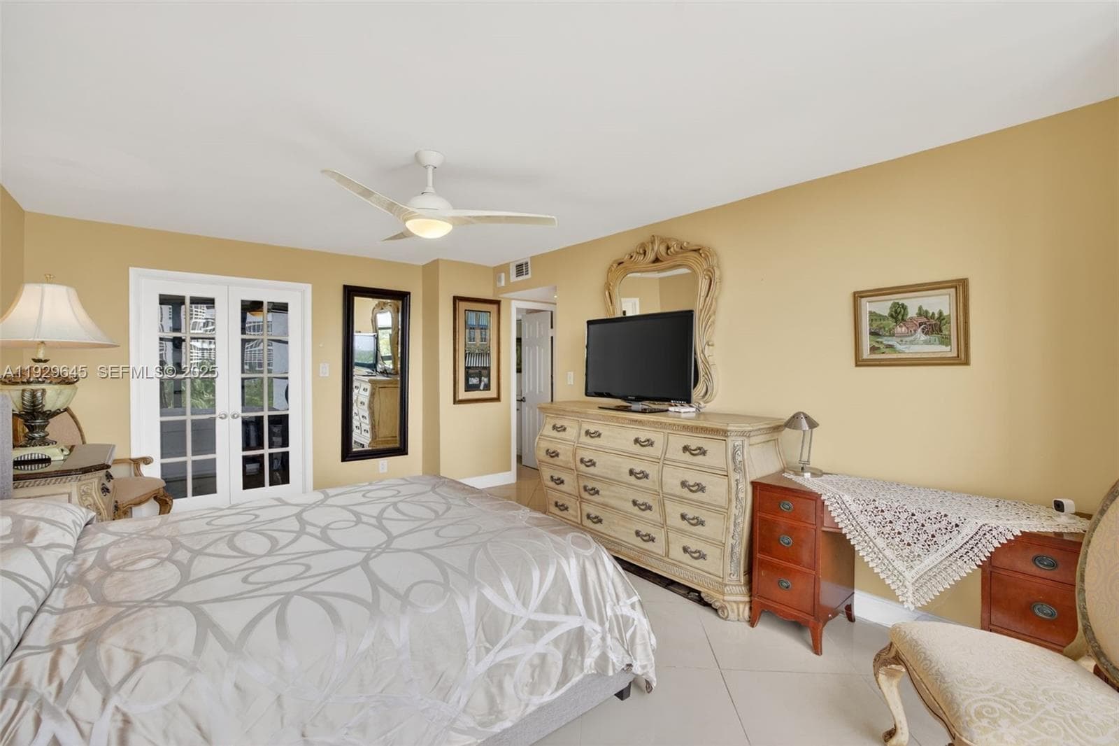 200 Leslie Dr 707 photo 24