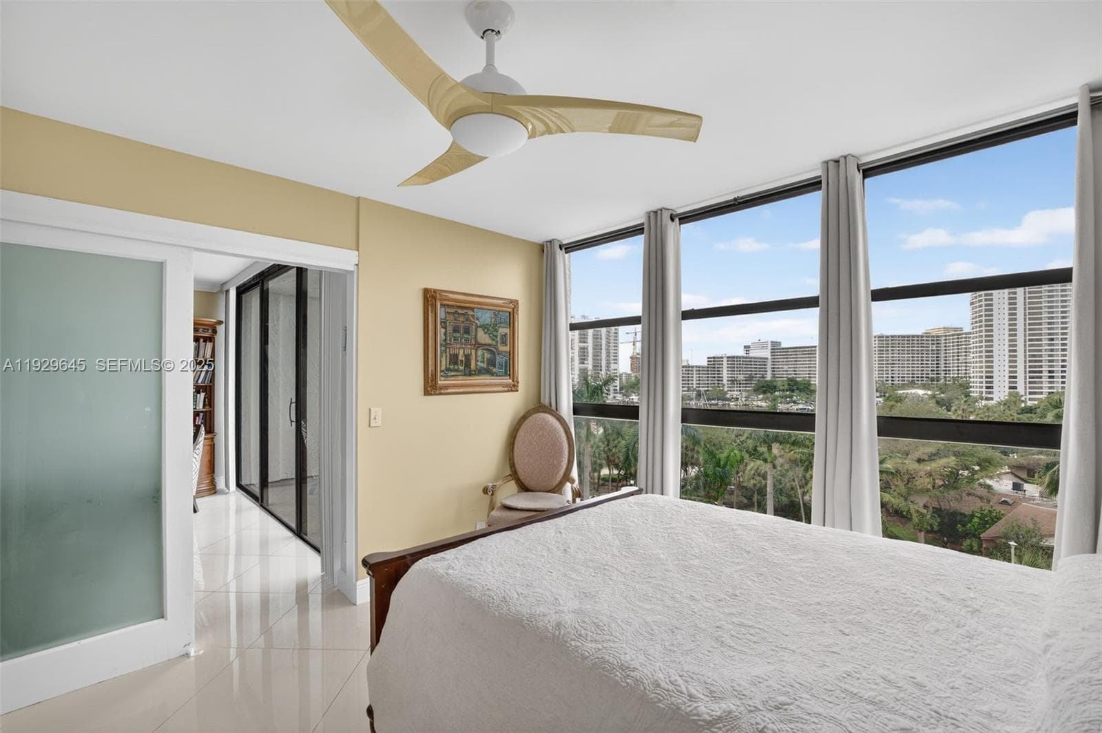 200 Leslie Dr 707 photo 18
