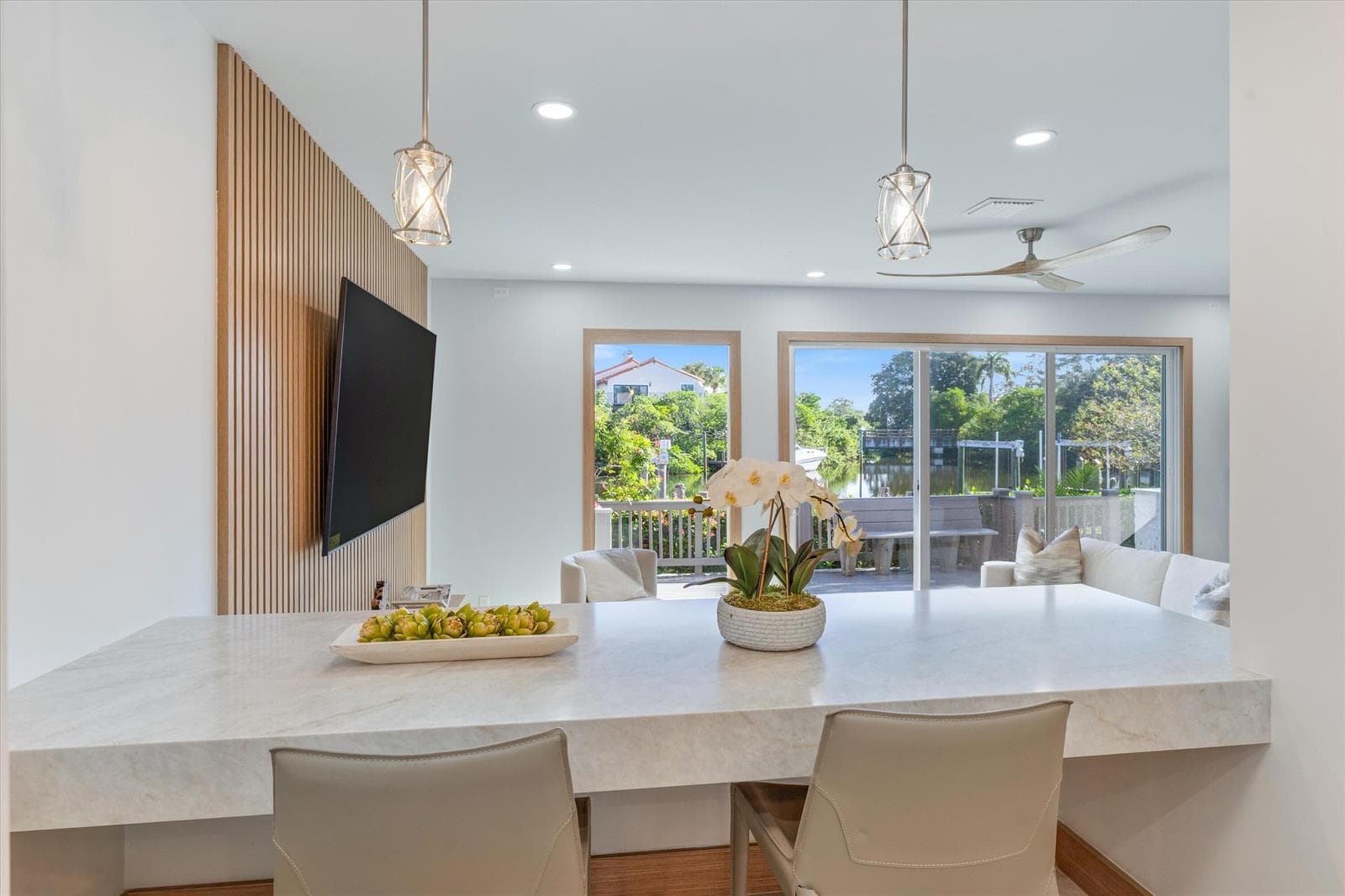 17036 Bay Street photo 16