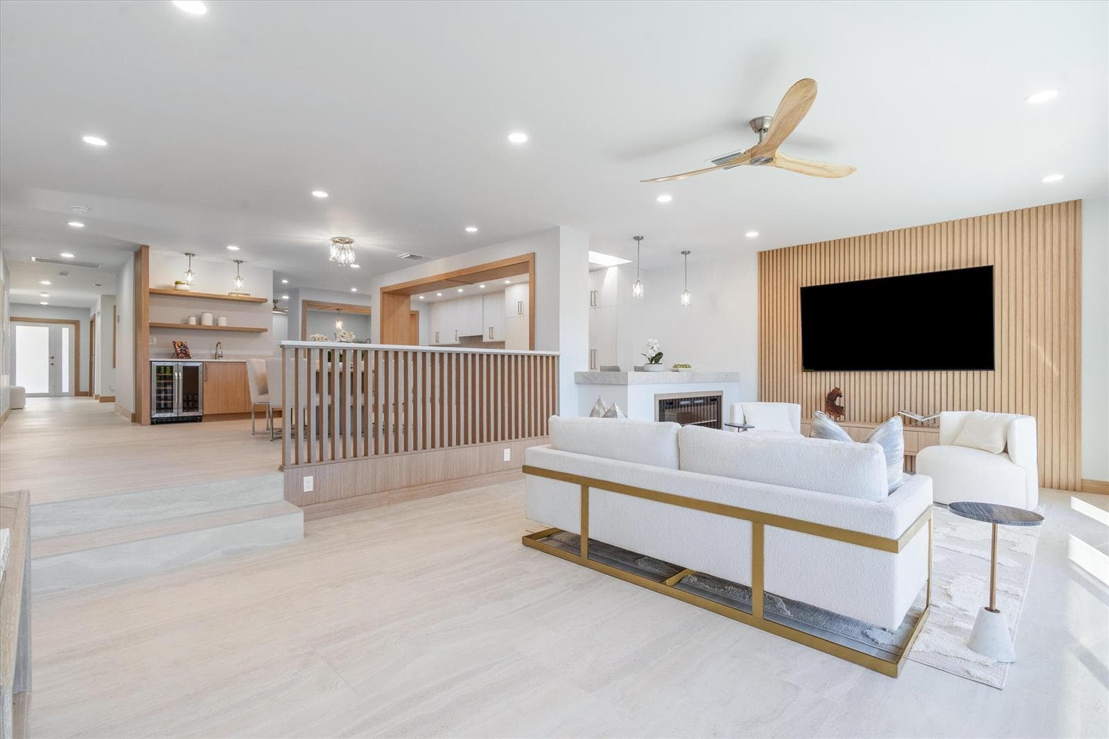 17036 Bay Street photo 25