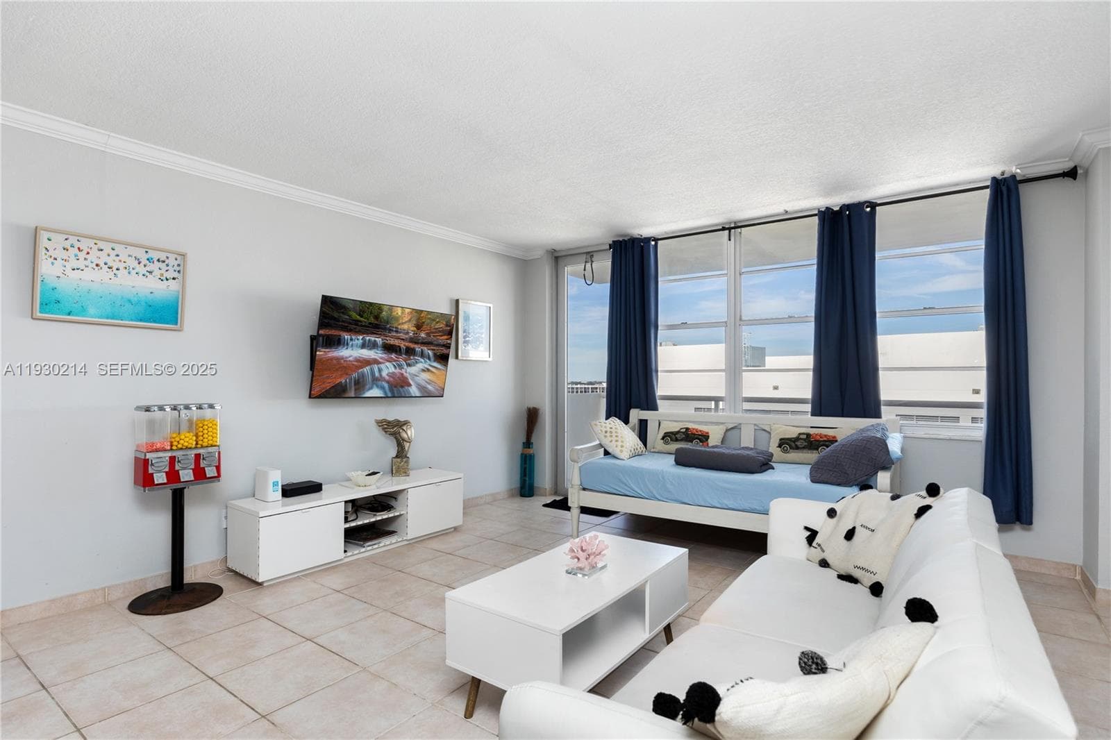 3725 S Ocean Dr 1421 photo 5