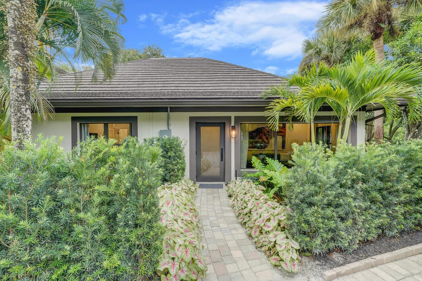 2735 Polo Island Drive K104 photo 1