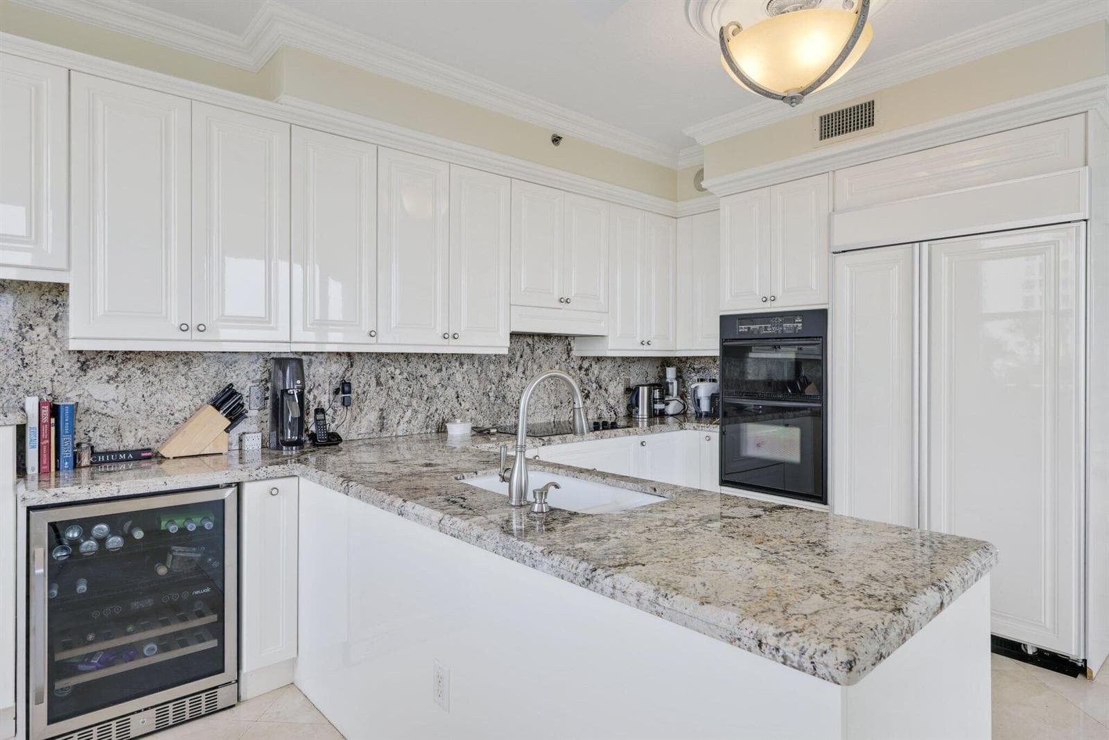 3740 S Ocean Boulevard 510 photo 16