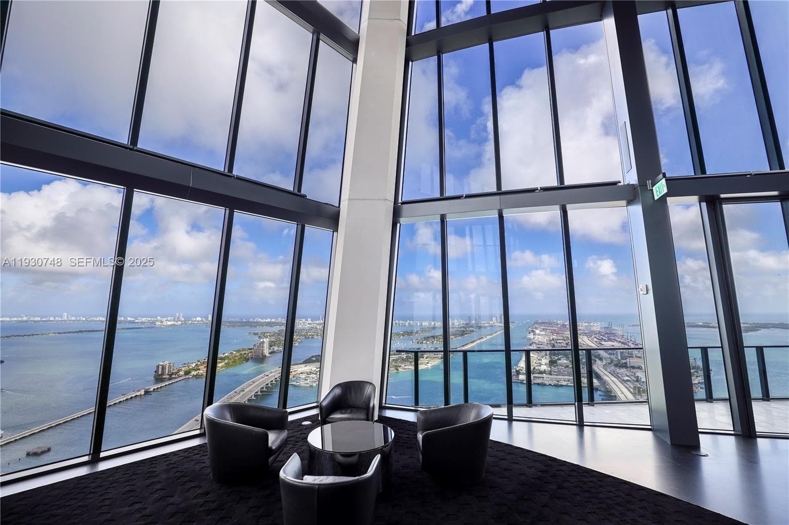 1000 Biscayne Blvd 3902 photo 23