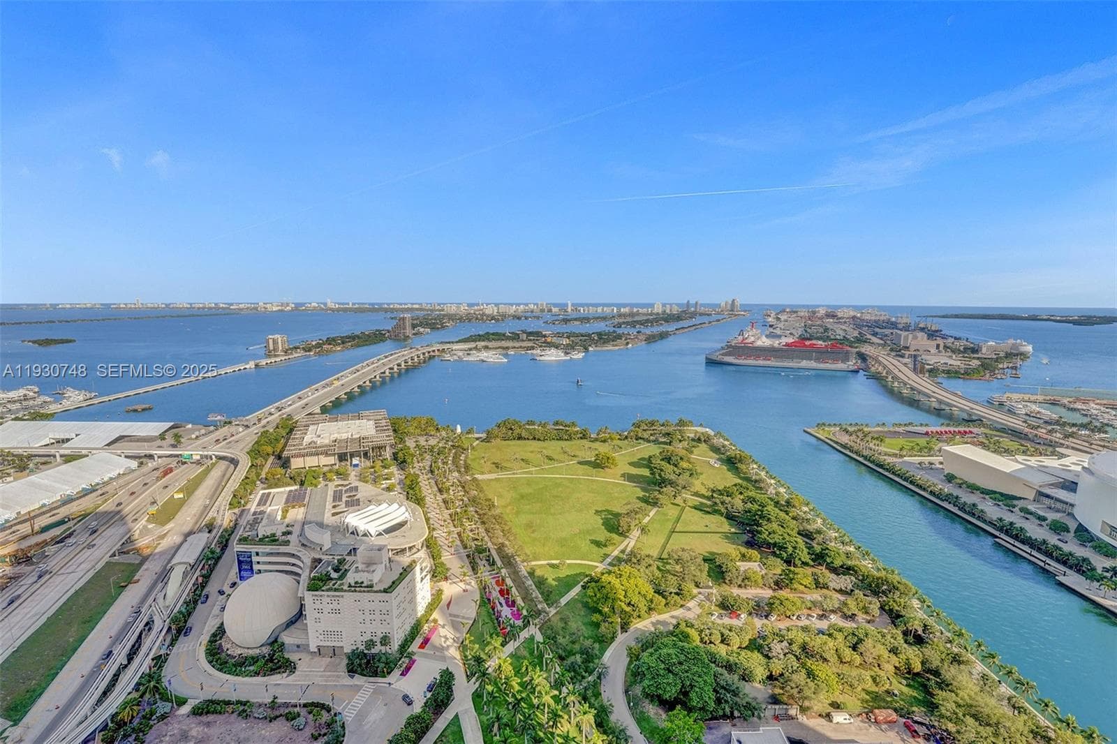 1000 Biscayne Blvd 3902 photo 5