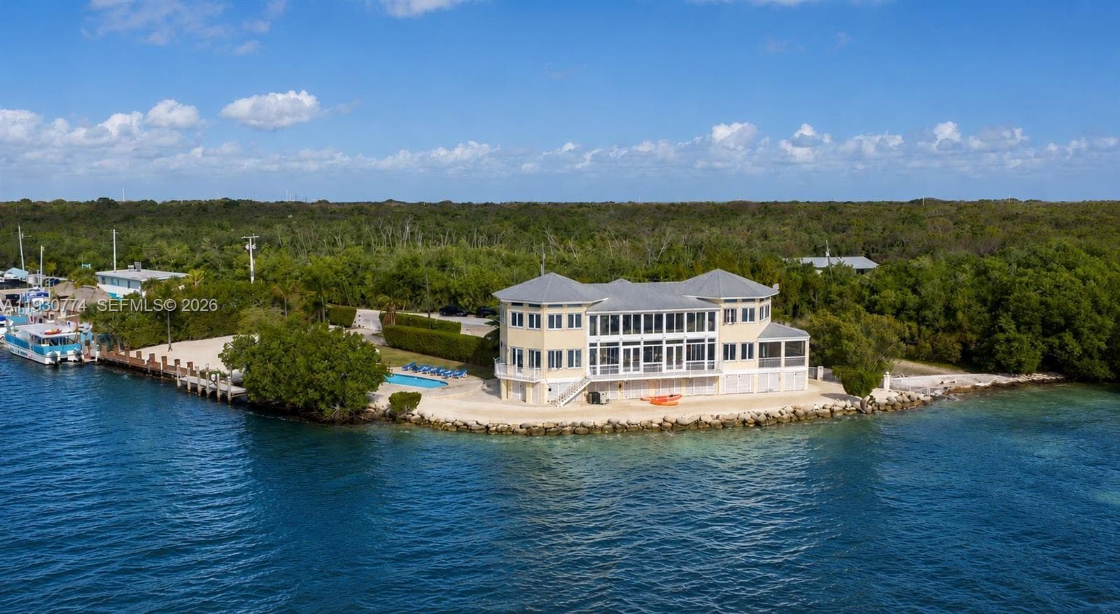 57 Garden Cove Dr photo 2