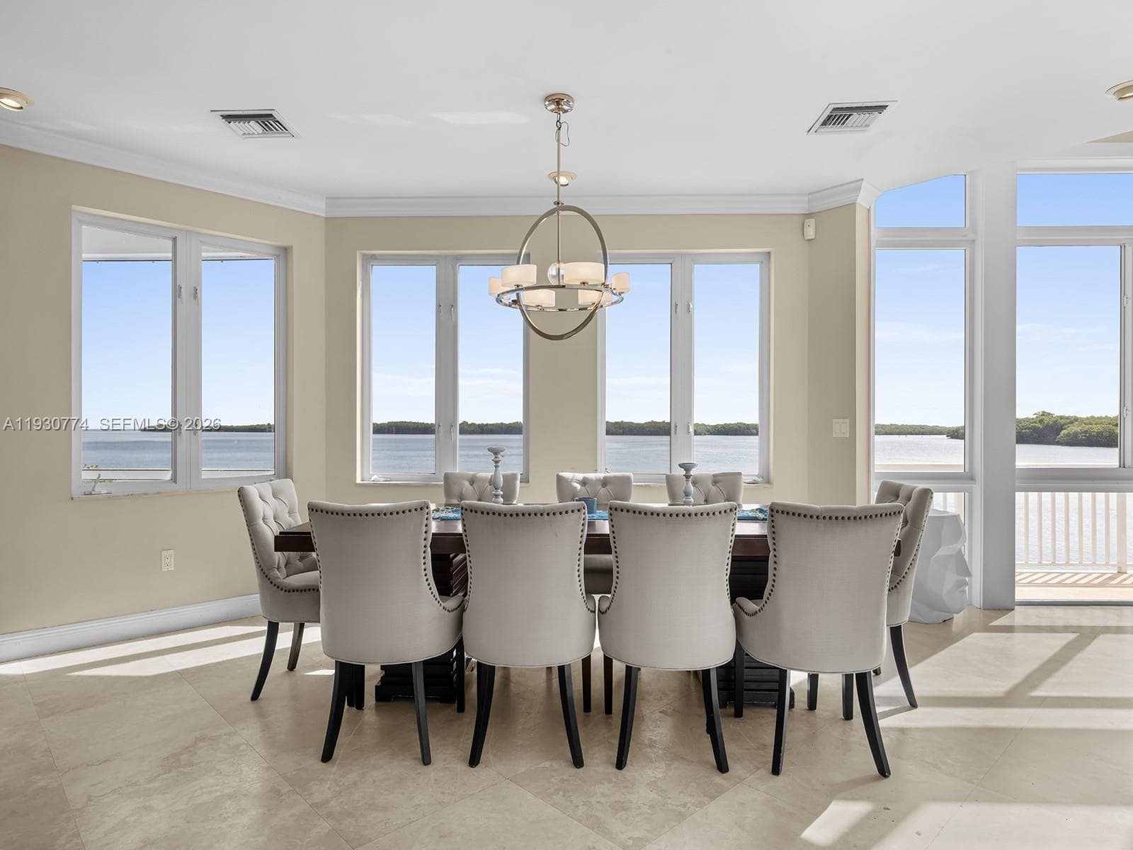 57 Garden Cove Dr photo 8