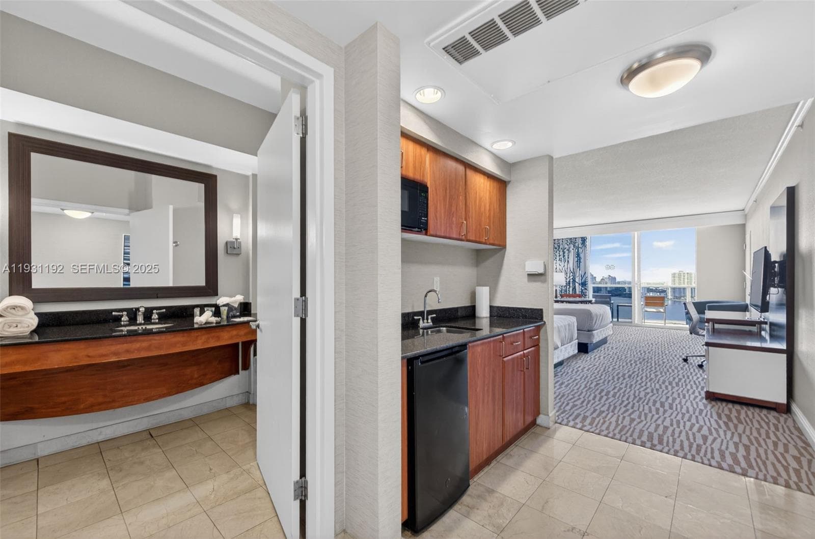 18001 Collins Ave 2101 photo 22