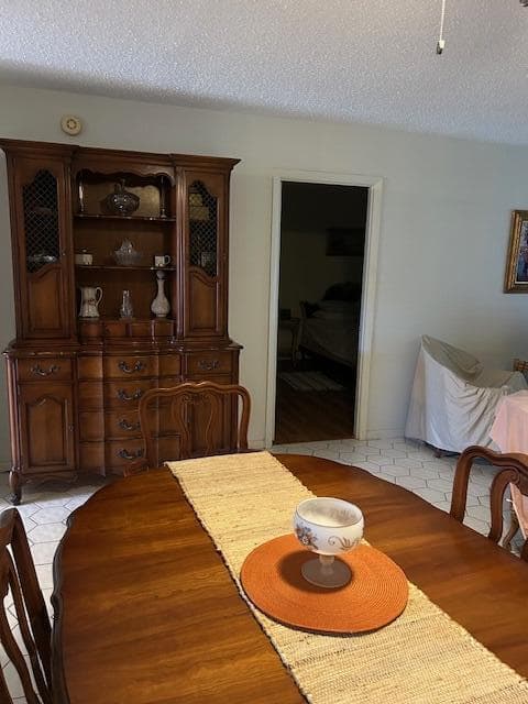 221 Lake Meryl Drive photo 6