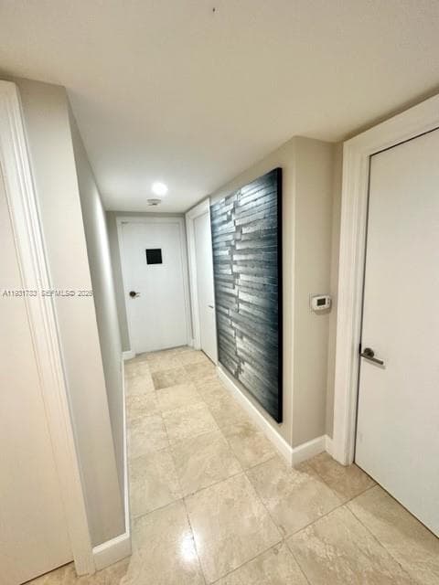 20201 E Country Club Dr 903 photo 15