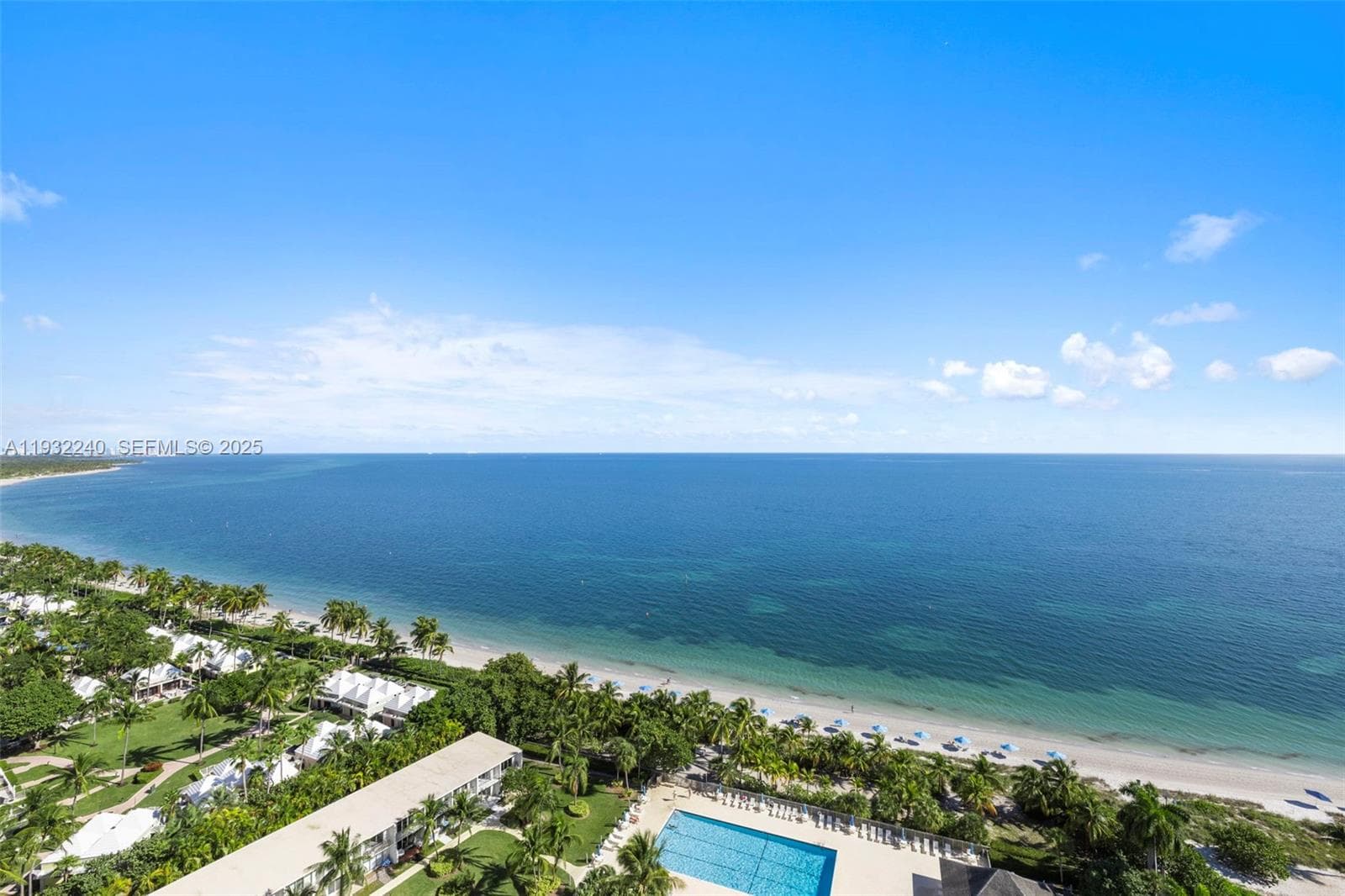 881 Ocean Dr 20A photo 2