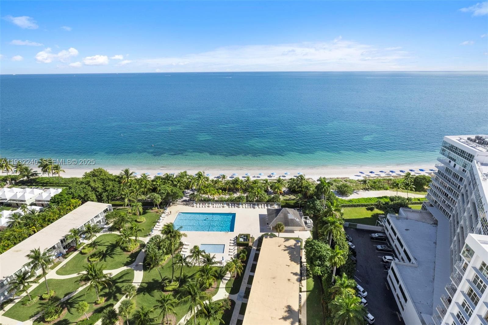 881 Ocean Dr 20A photo 4