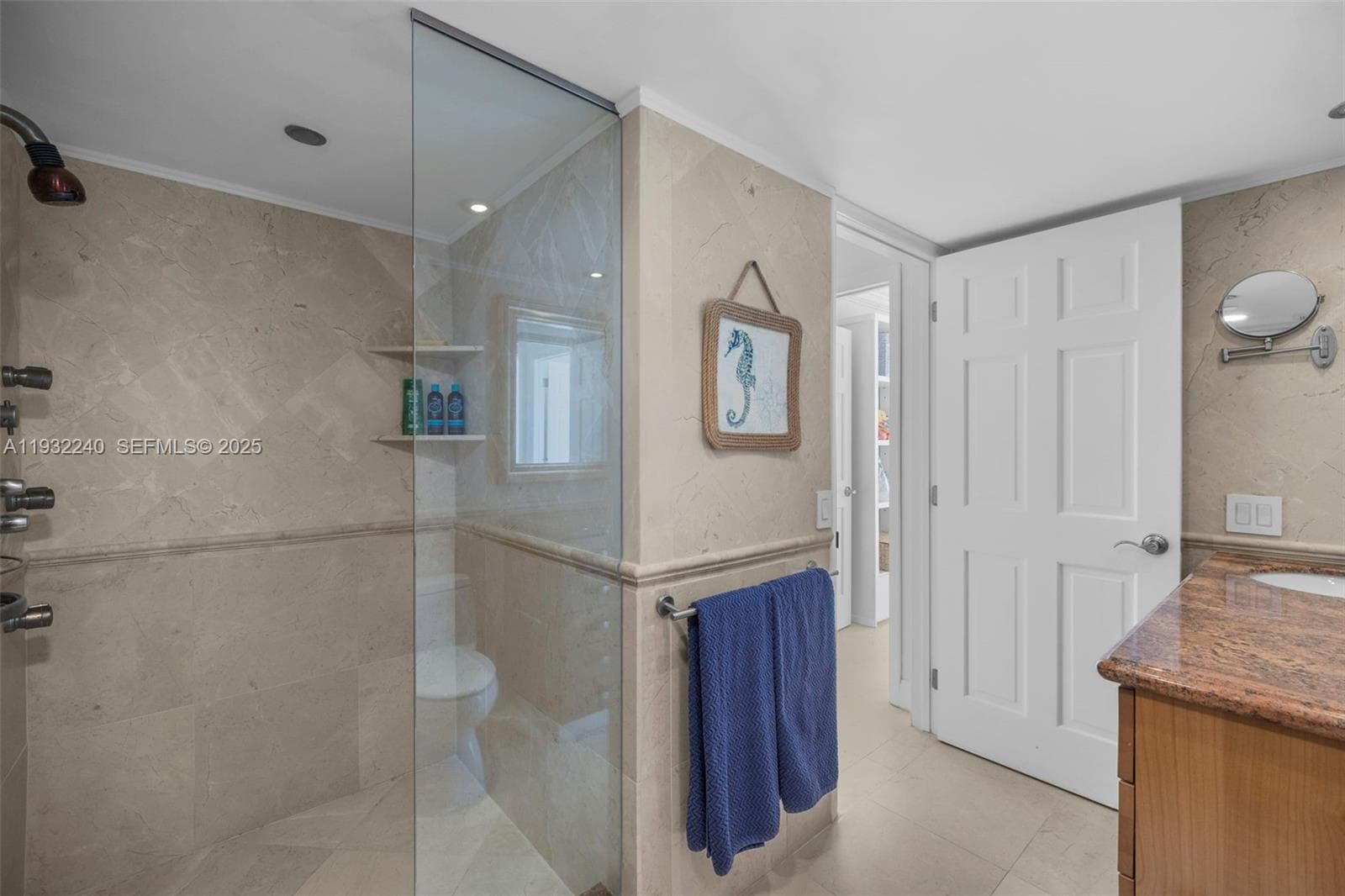 881 Ocean Dr 20A photo 21