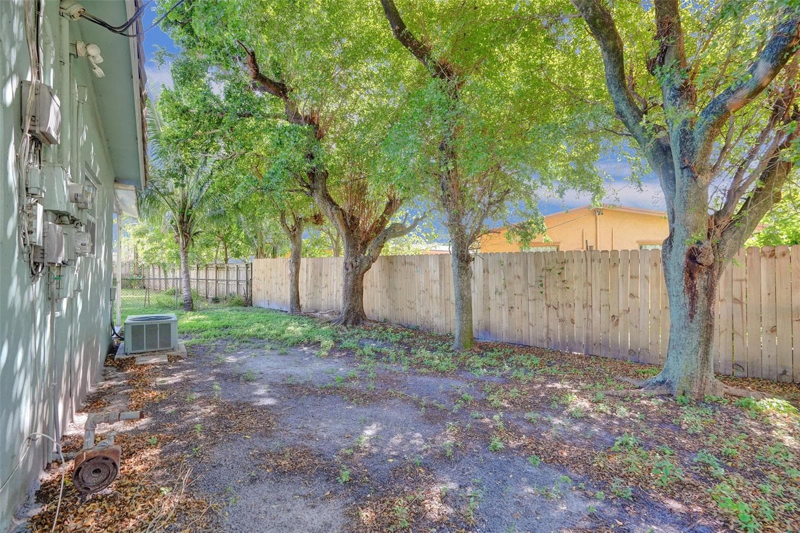 268 NE 41st Street photo 16