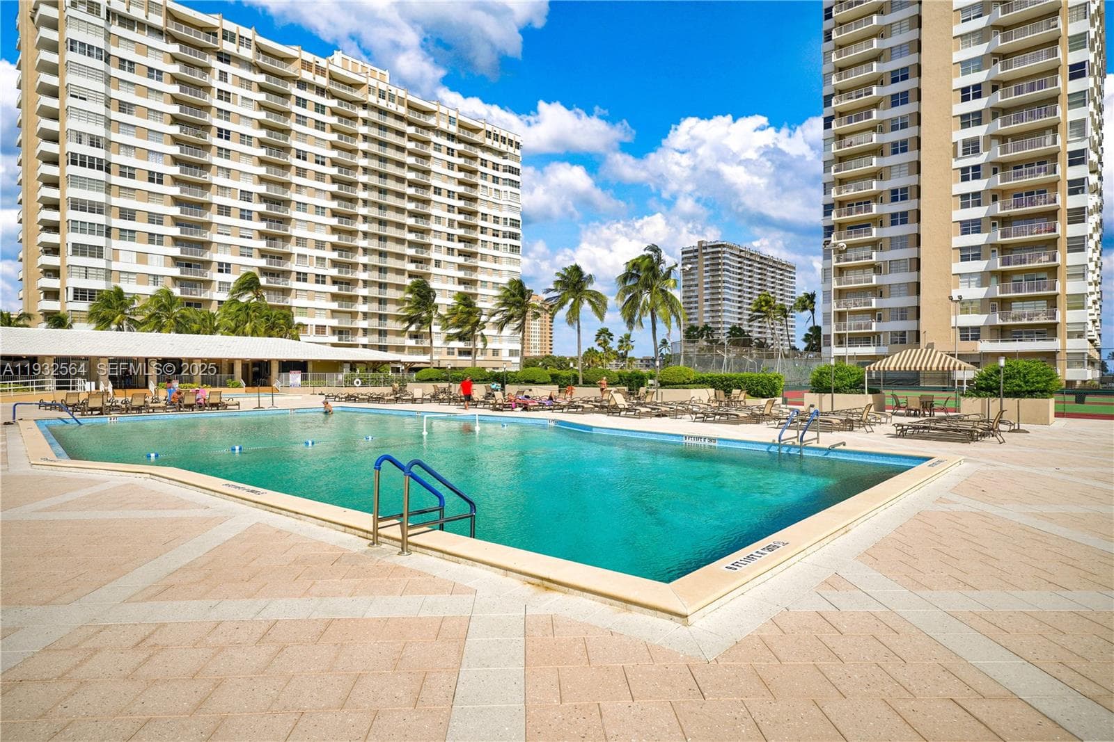 1985 S Ocean Dr 17F photo 23