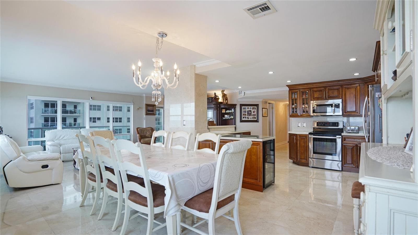 3410 Galt Ocean Drive 802 N photo 24