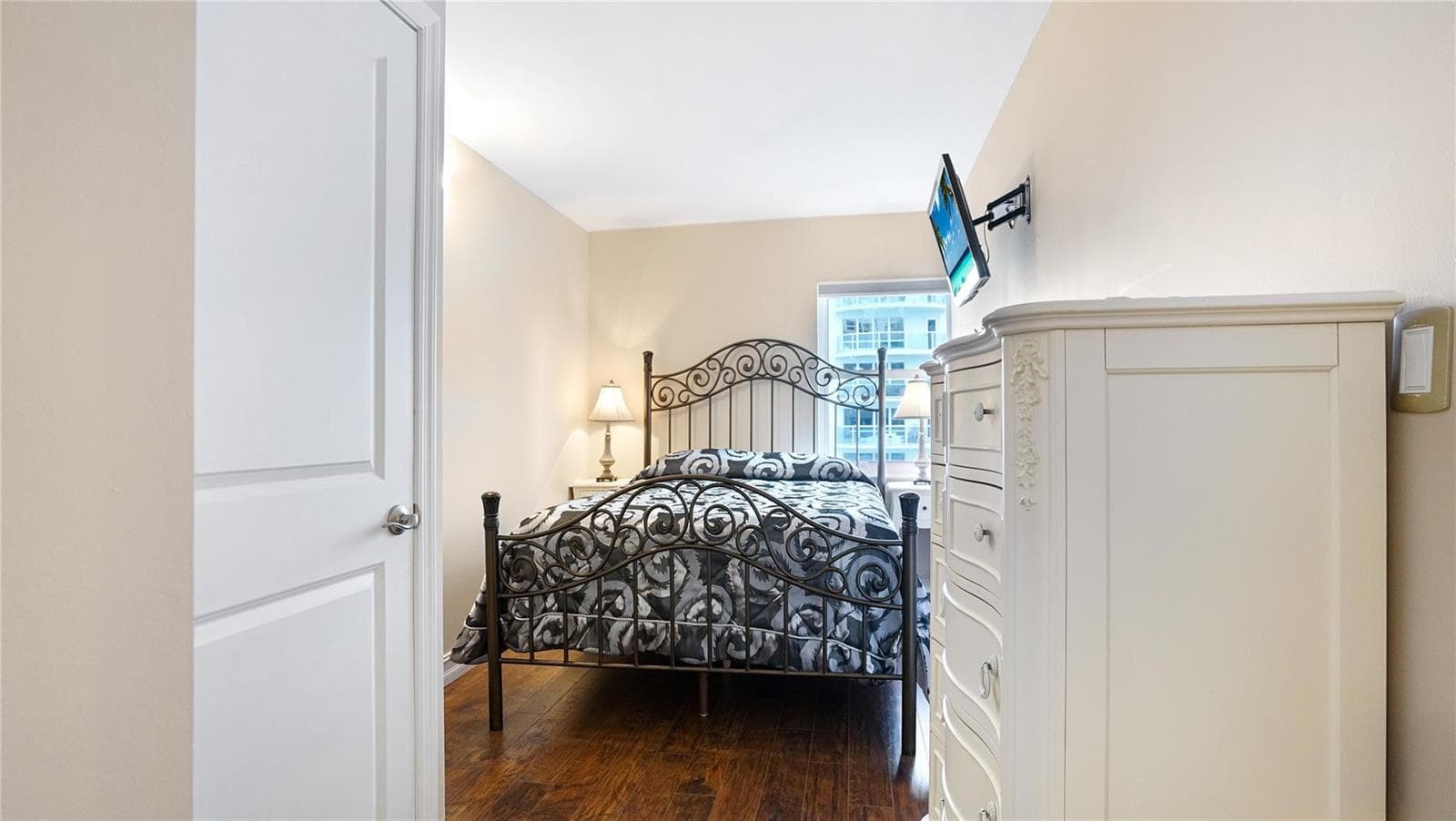 3410 Galt Ocean Drive 802 N photo 25