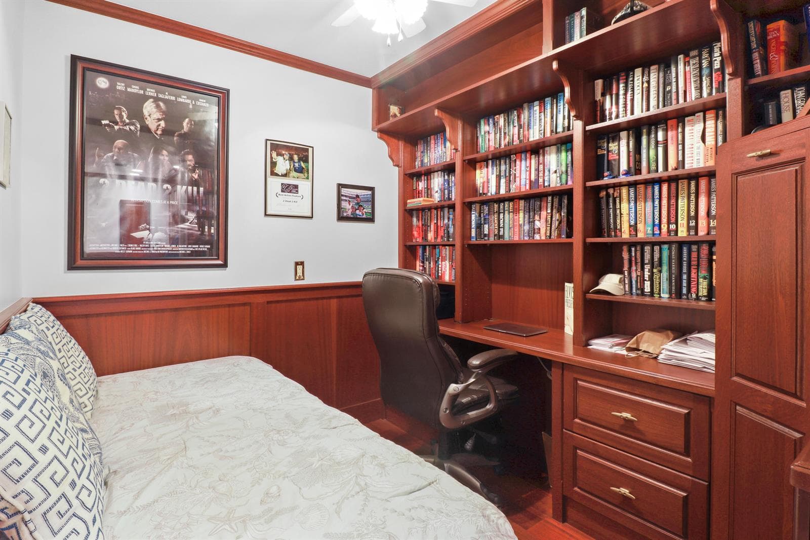 901 Seafarer Circle 503 photo 22