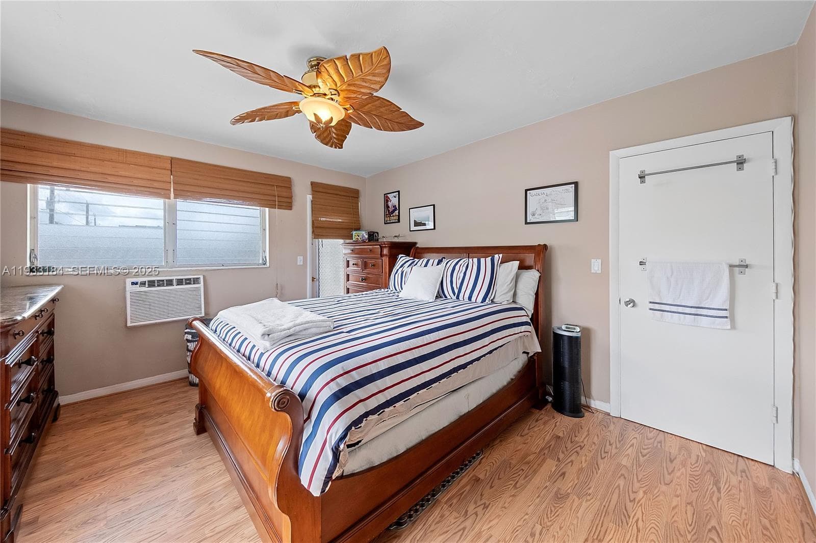 8040 Tatum Waterway Dr 11 photo 23