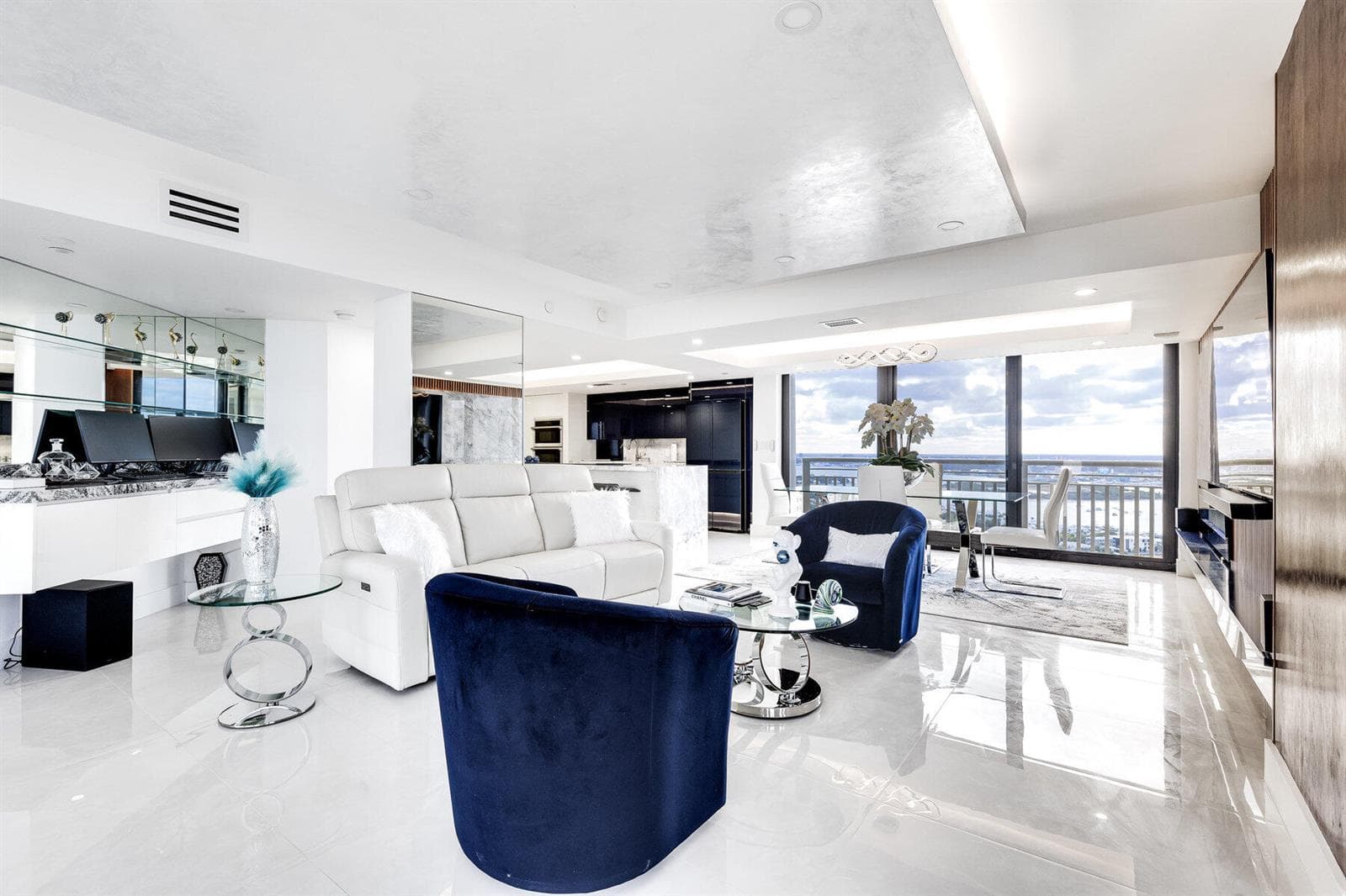 3000 N Ocean Drive Ph-A photo 2