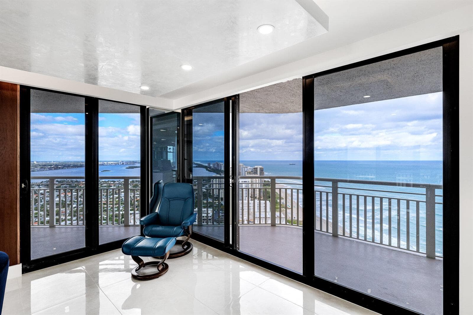 3000 N Ocean Drive Ph-A photo 12