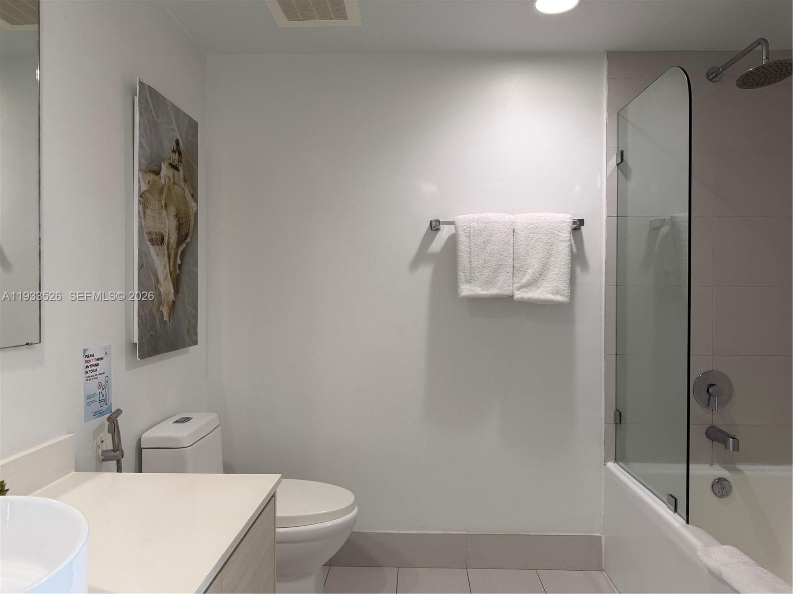 2602 E Hallandale Beach Blvd R1910 photo 15