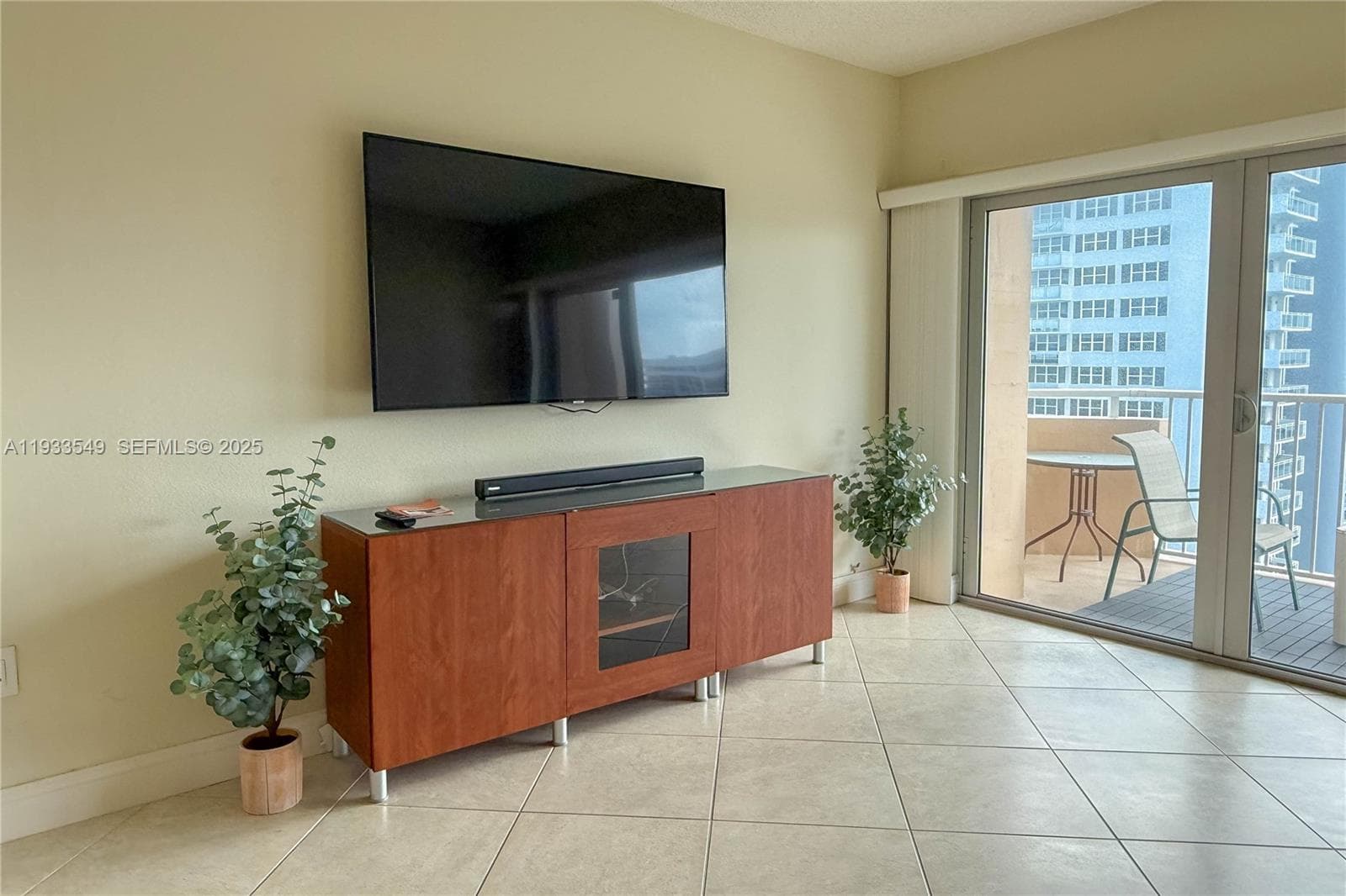 1980 S Ocean Dr 11N photo 7