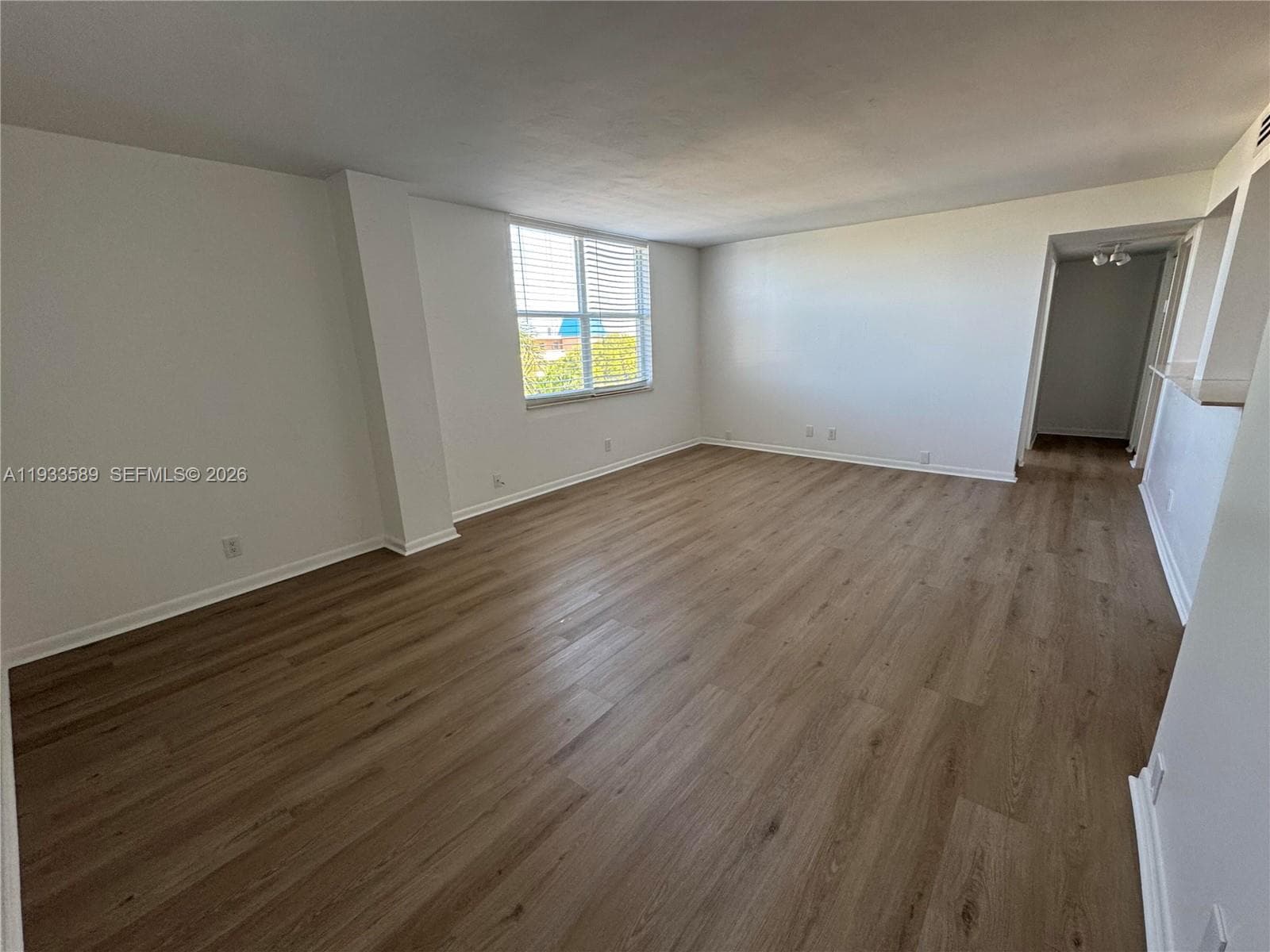 1600 SE 15th St 607 photo 18