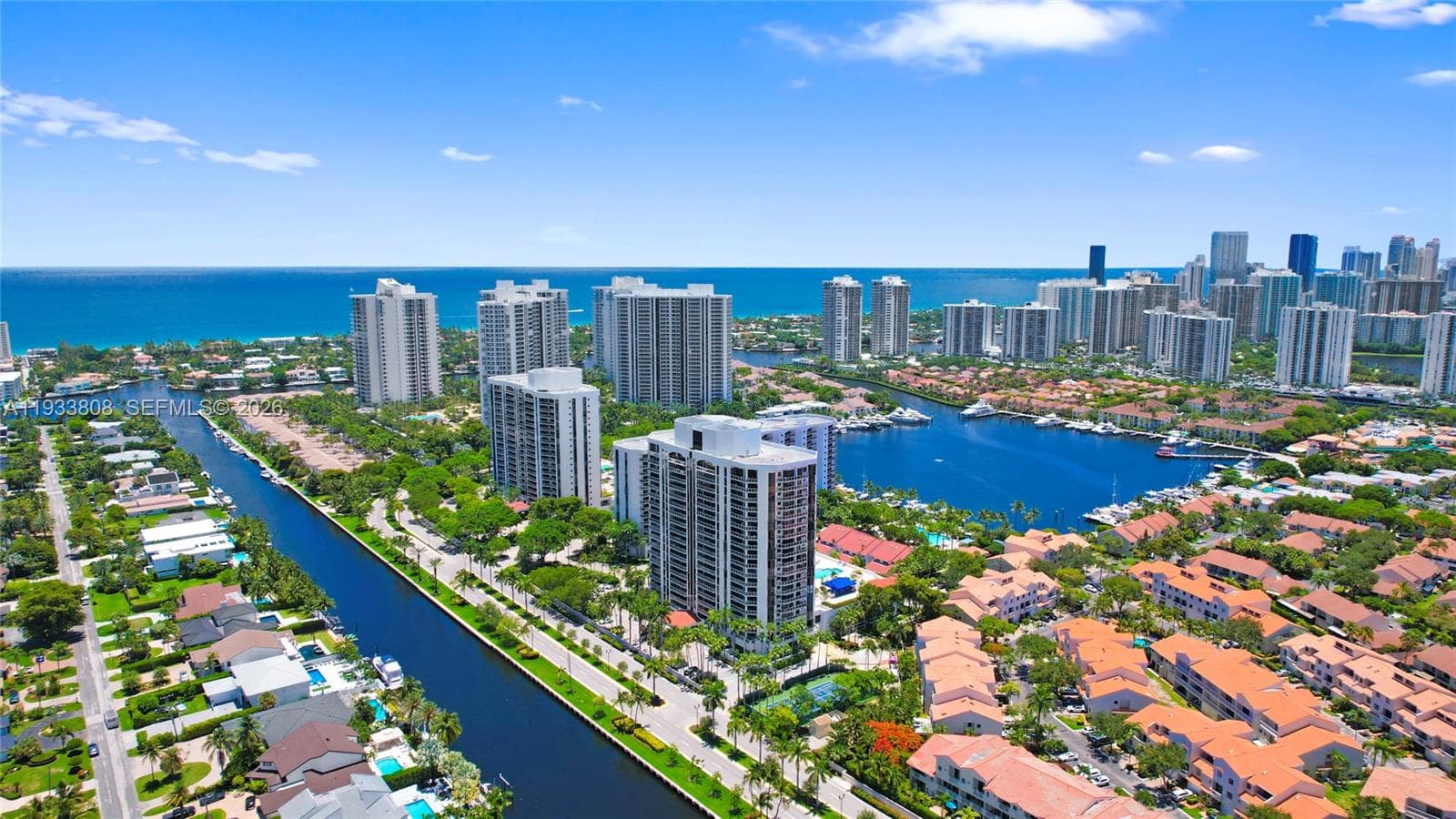 3598 Yacht Club Dr 1003 photo 12