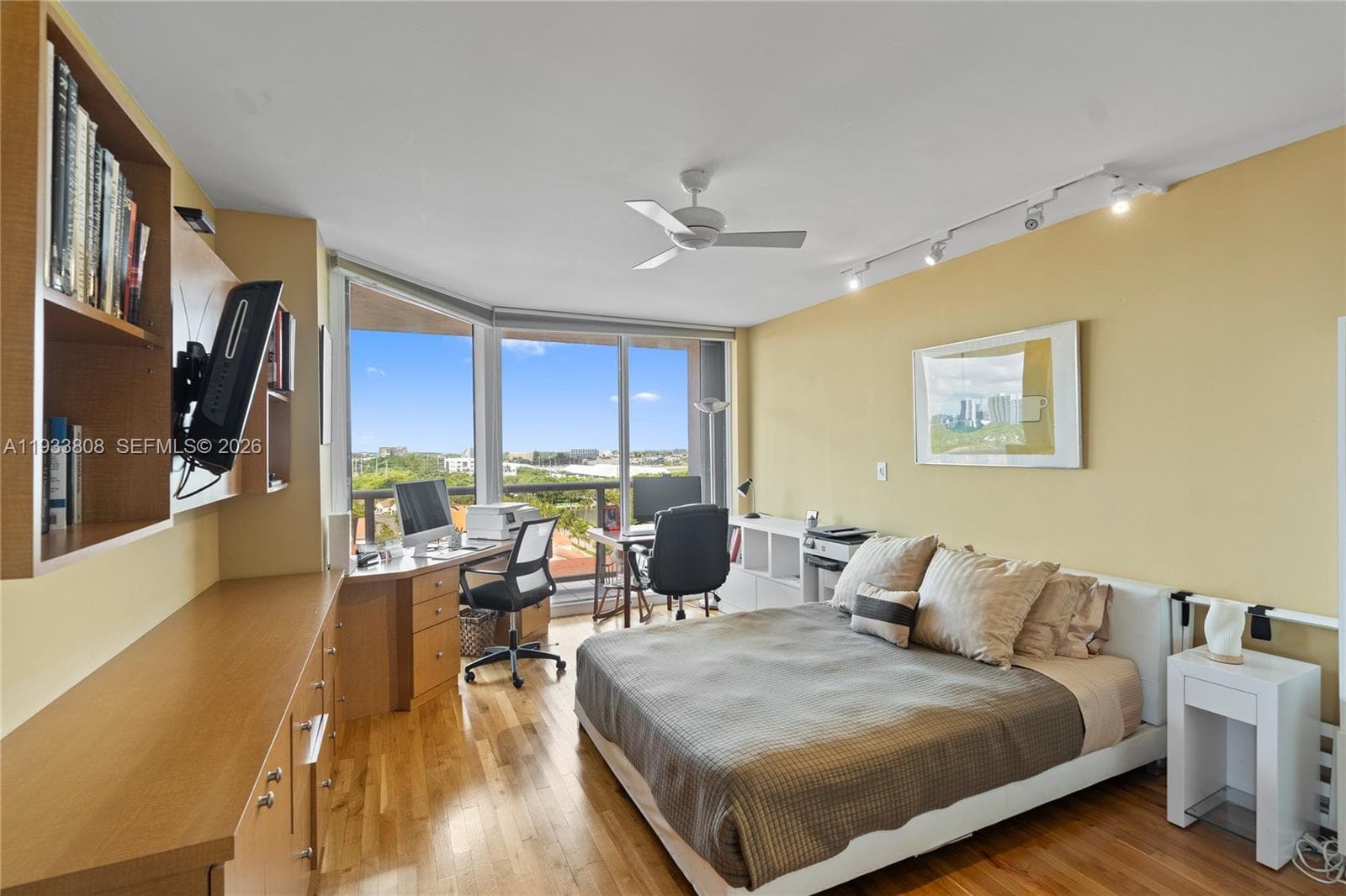 3598 Yacht Club Dr 1003 photo 24