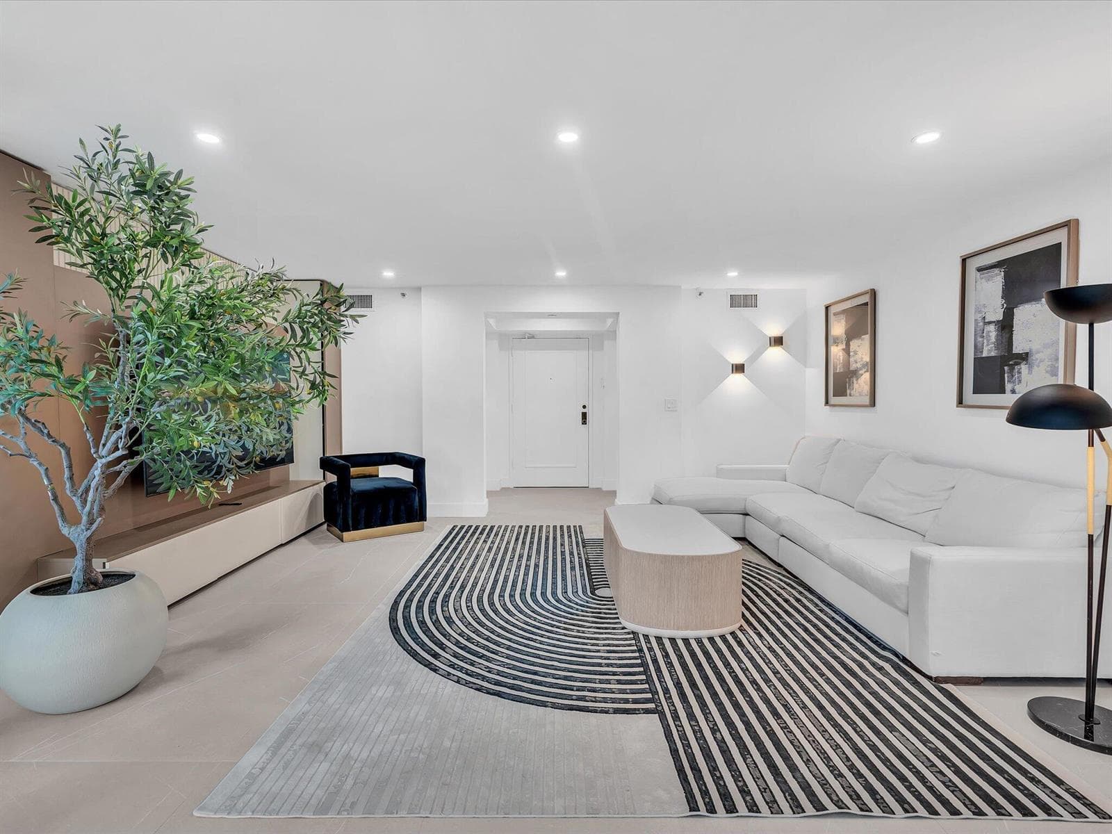 120 SE 5th Avenue 225 photo 4