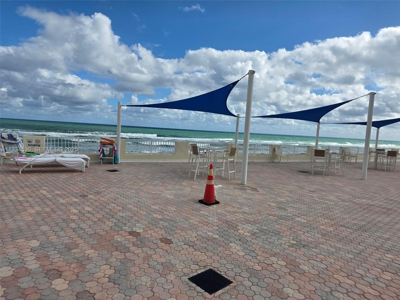 3180 S Ocean Dr 1617 photo 2