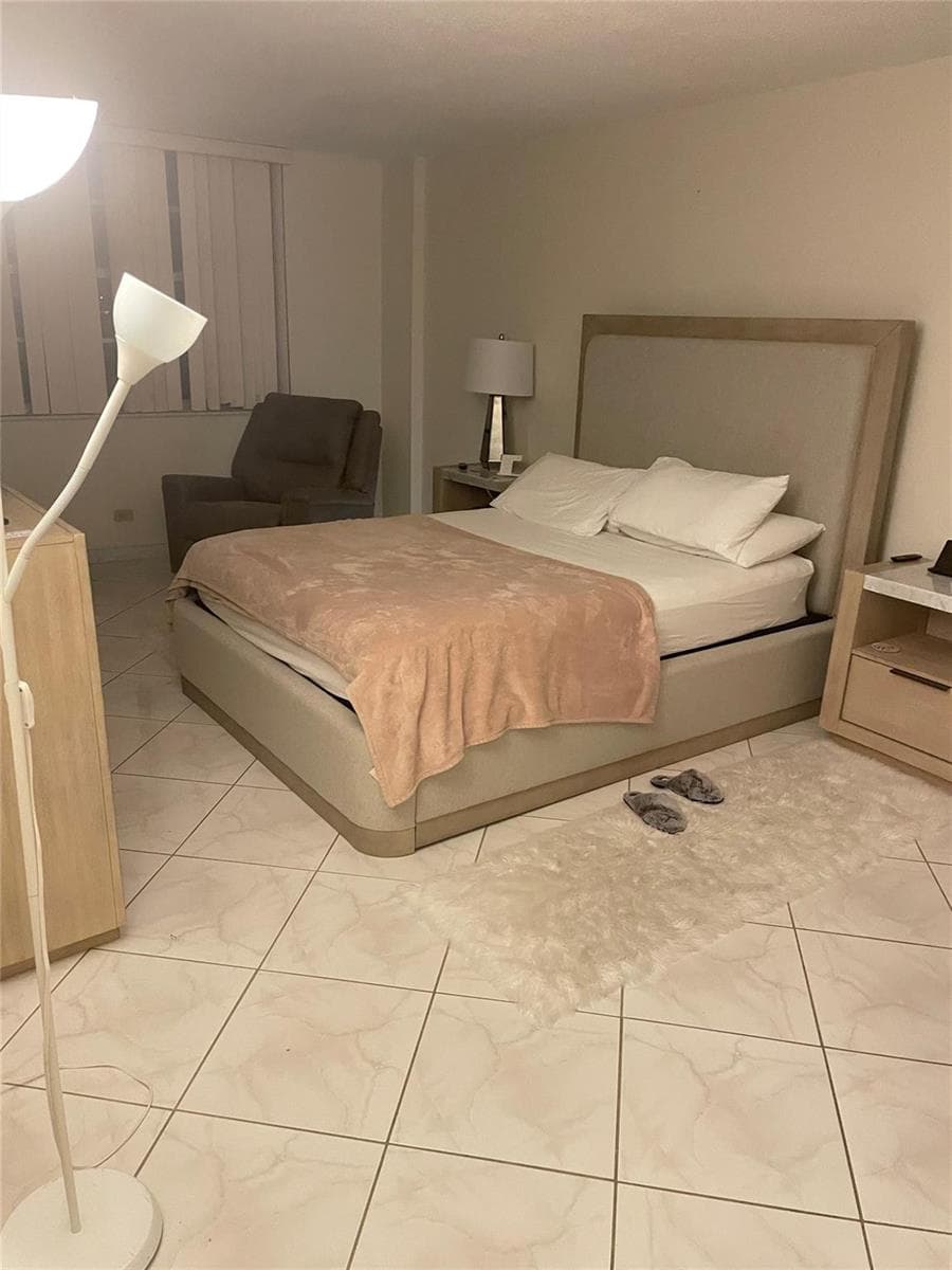251 174th Street 220 photo 7
