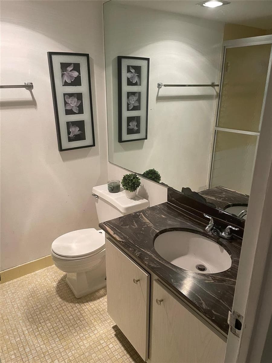 251 174th Street 220 photo 11
