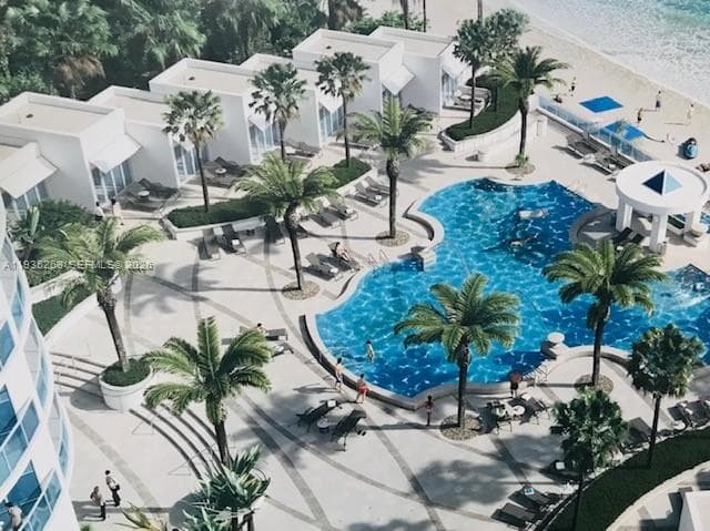 3101 S Ocean Dr 606 photo 2