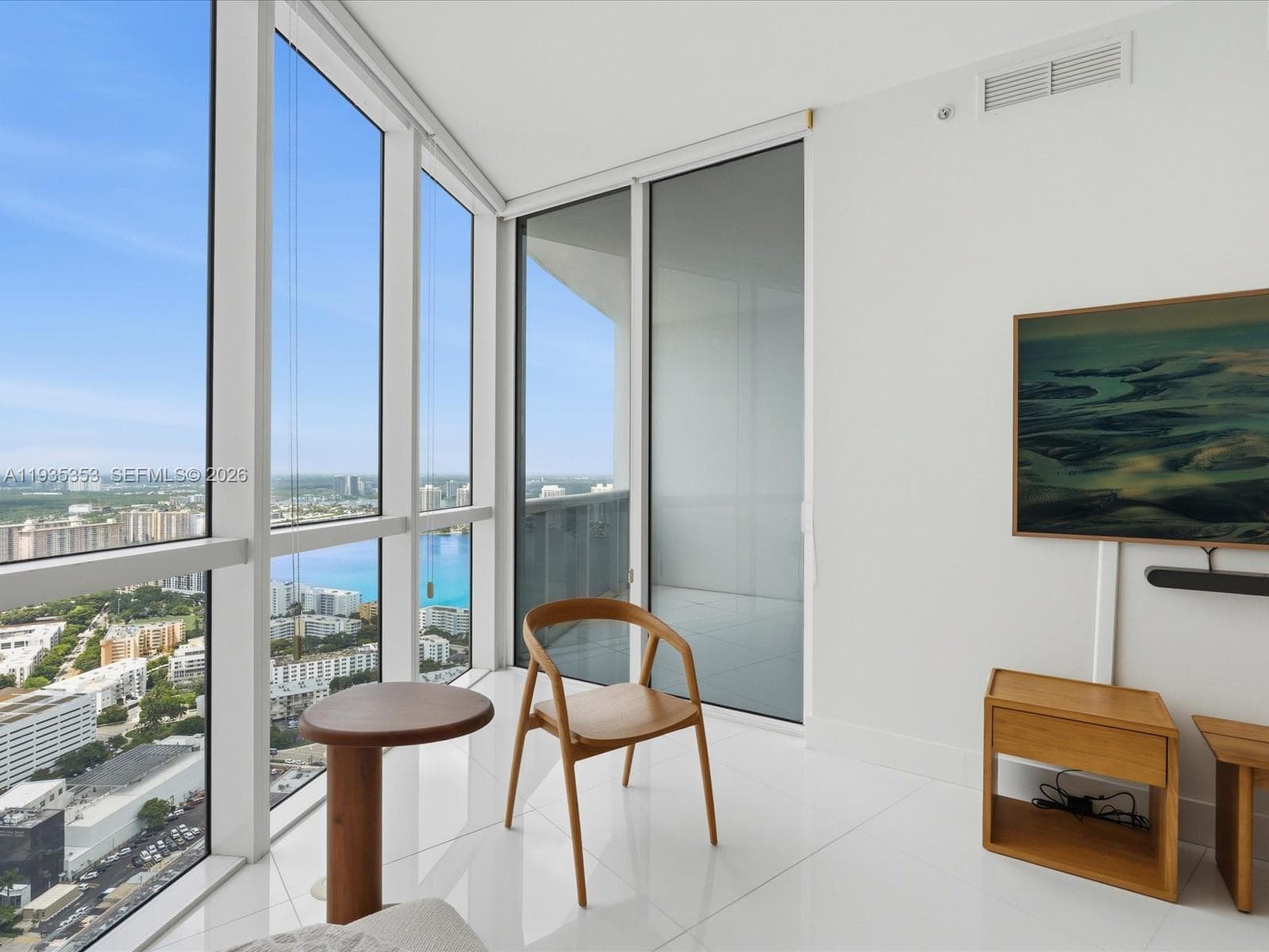 18201 Collins Ave 5508 photo 13