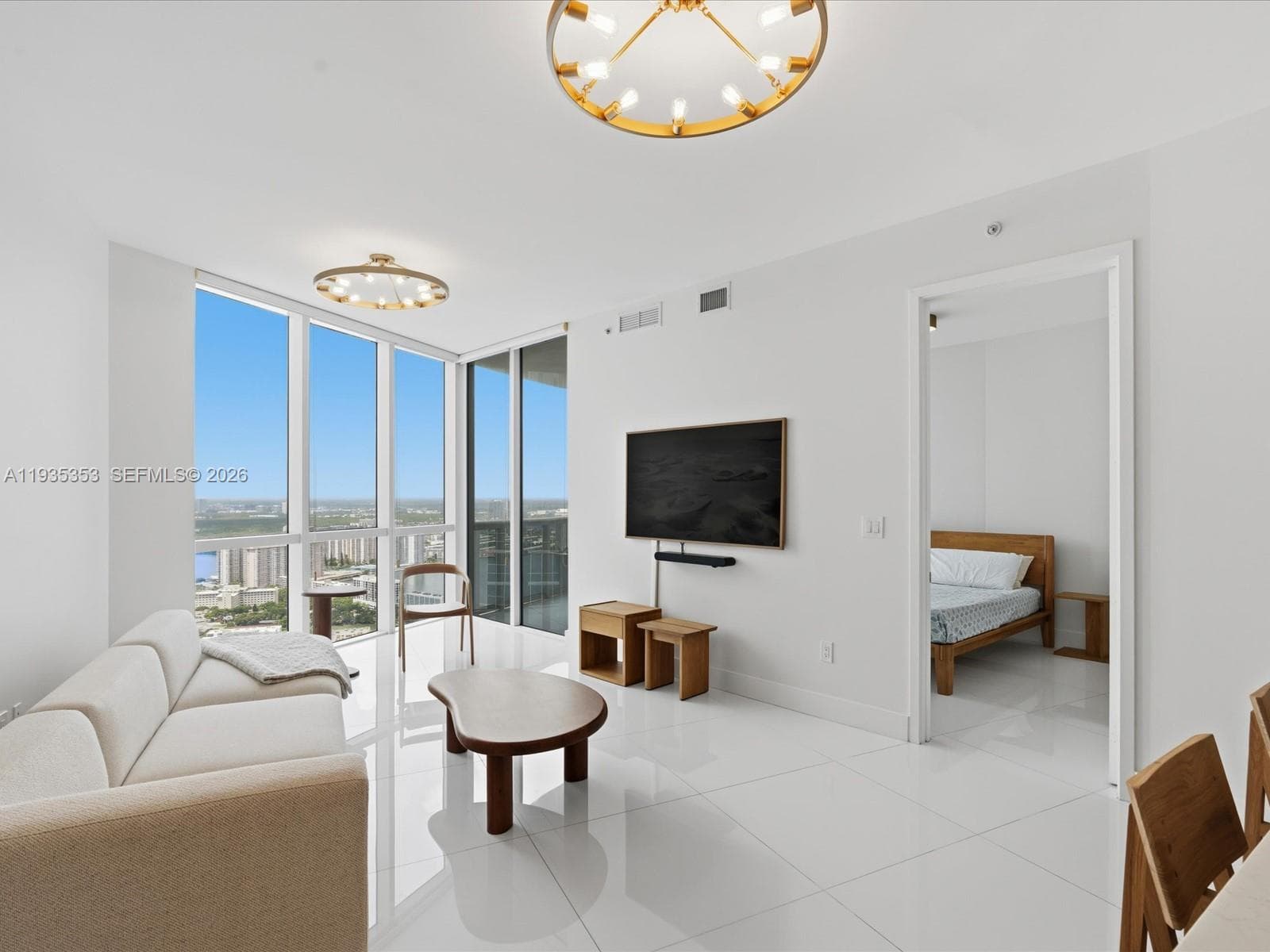 18201 Collins Ave 5508 photo 8