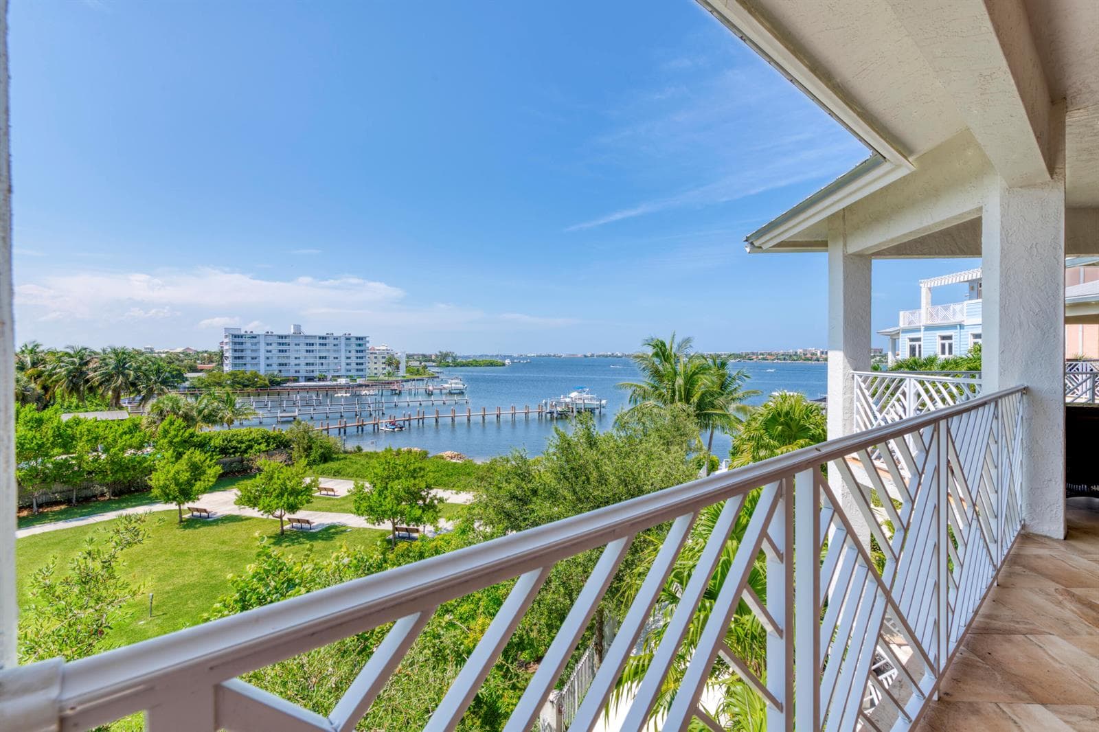 309 E Ocean Avenue 306 photo 5