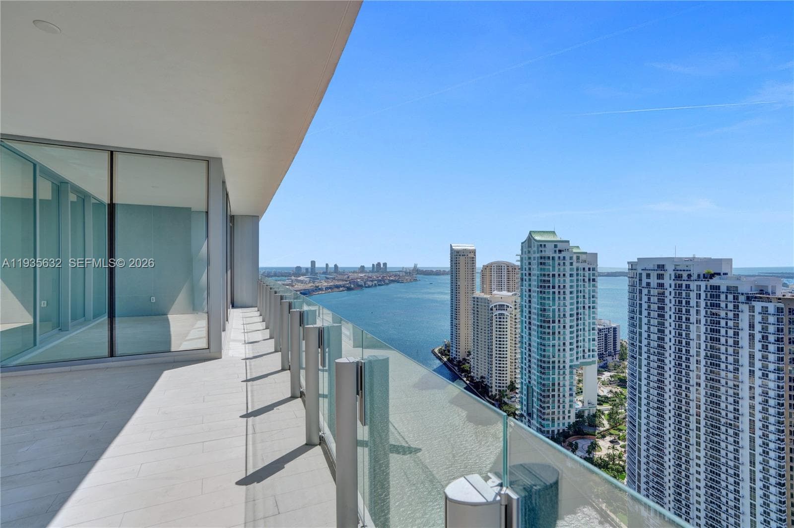 300 Biscayne Blvd Way 3704C photo 12