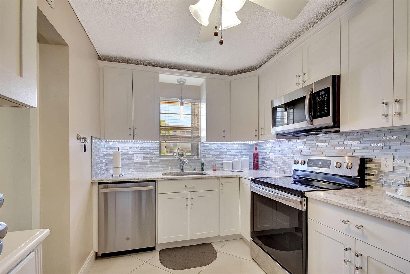 740 E Ocean Avenue 105 photo 6