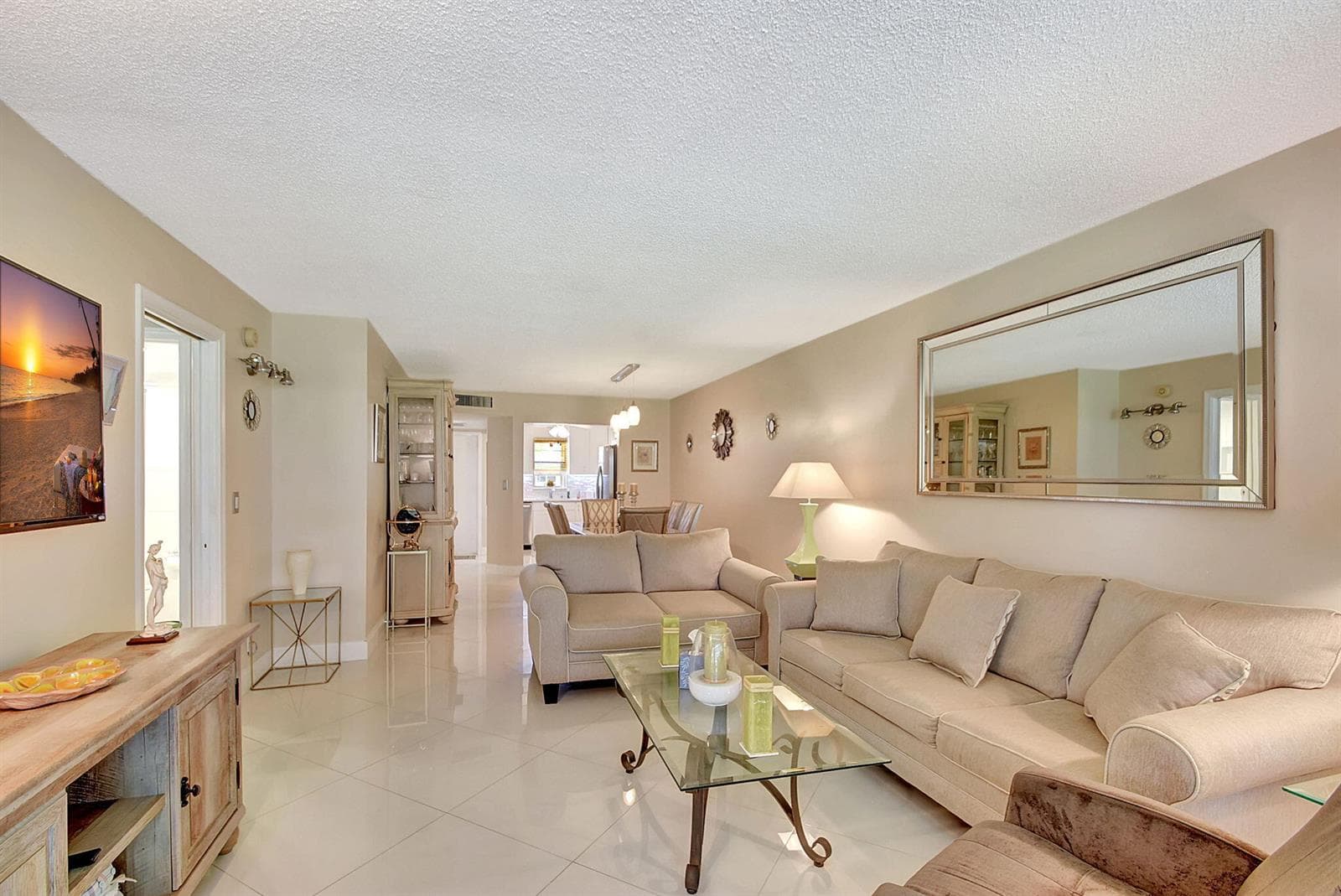 740 E Ocean Avenue 105 photo 1