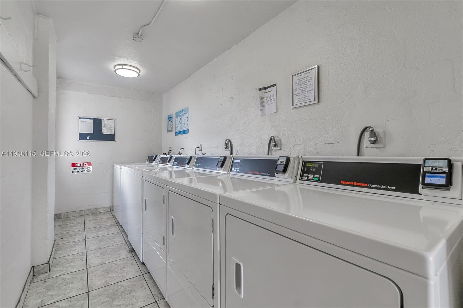 1731 SE 15th St 511 photo 22