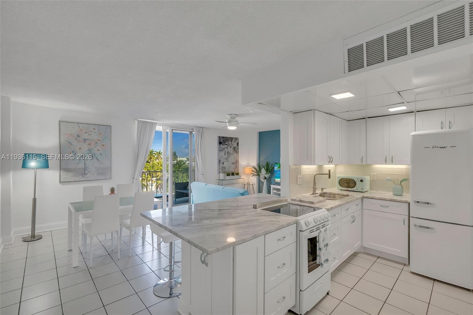 1731 SE 15th St 511 photo 5