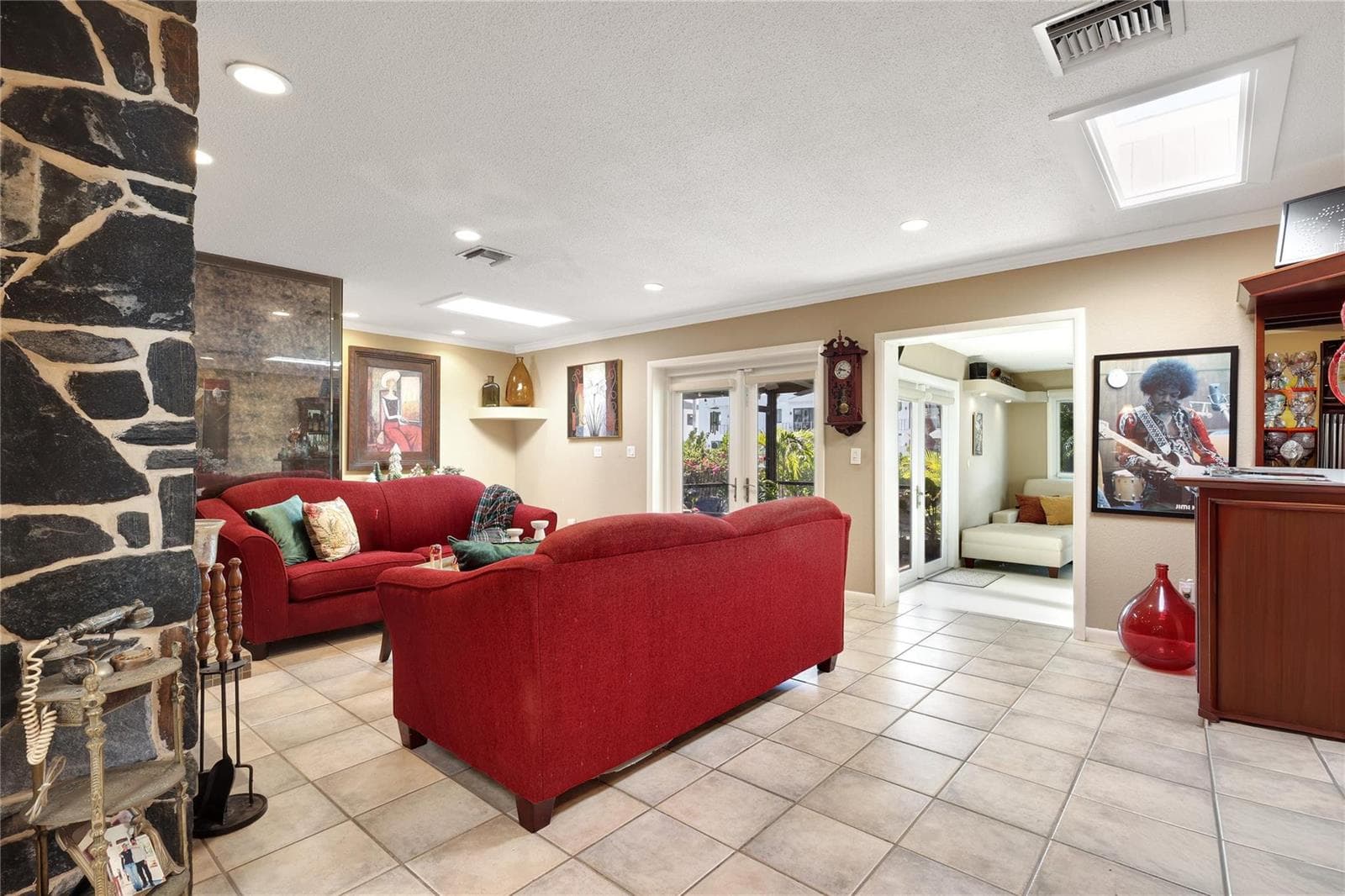 4631 SW 30th Way photo 9
